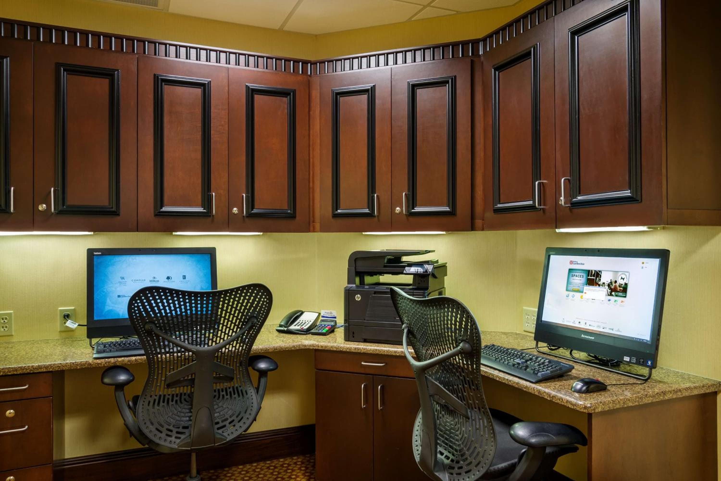 Hilton Garden Inn Cleveland East / Mayfield Village