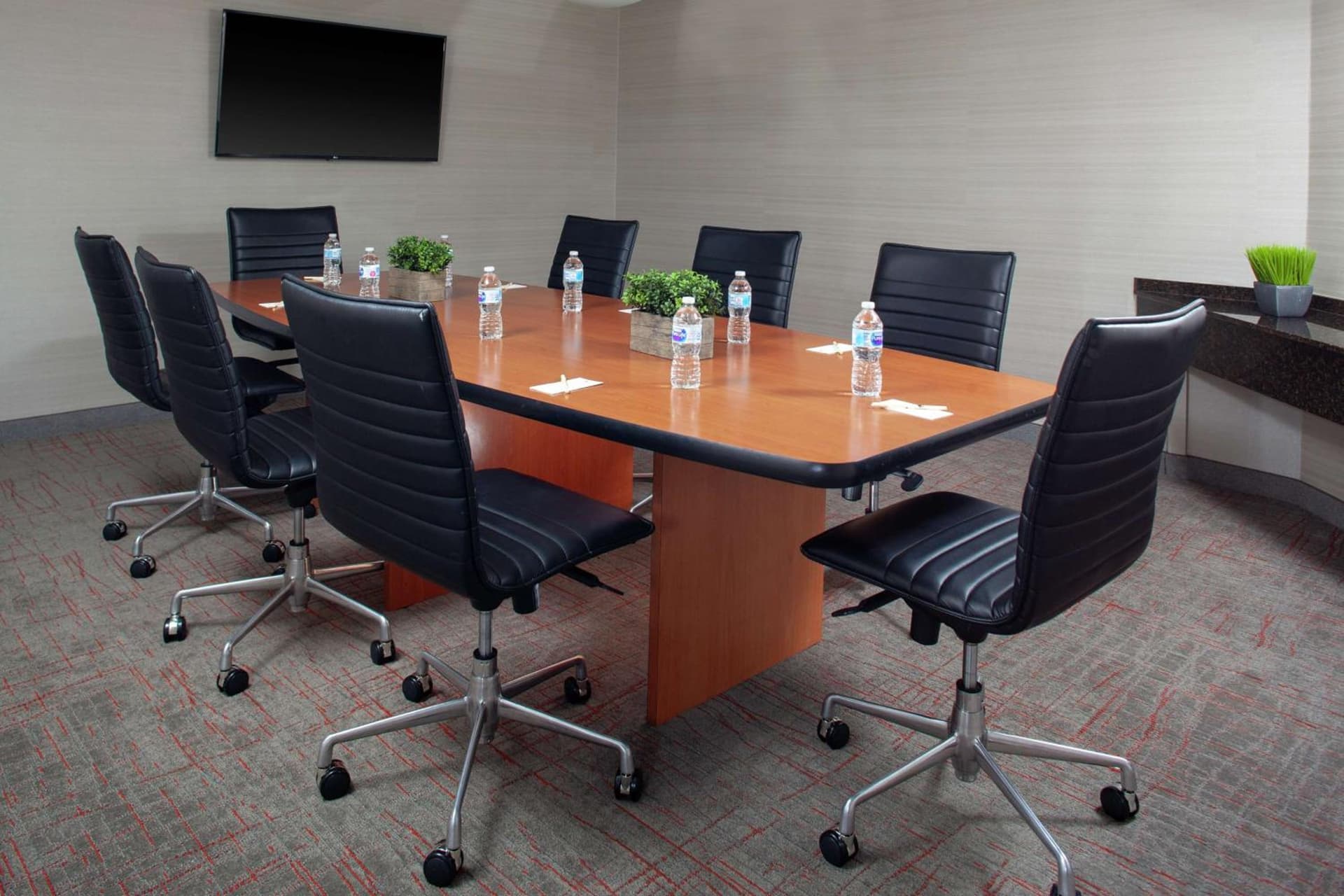 Best Western Plus Miamisburg-Dayton Suites, Banquets & Hotel
