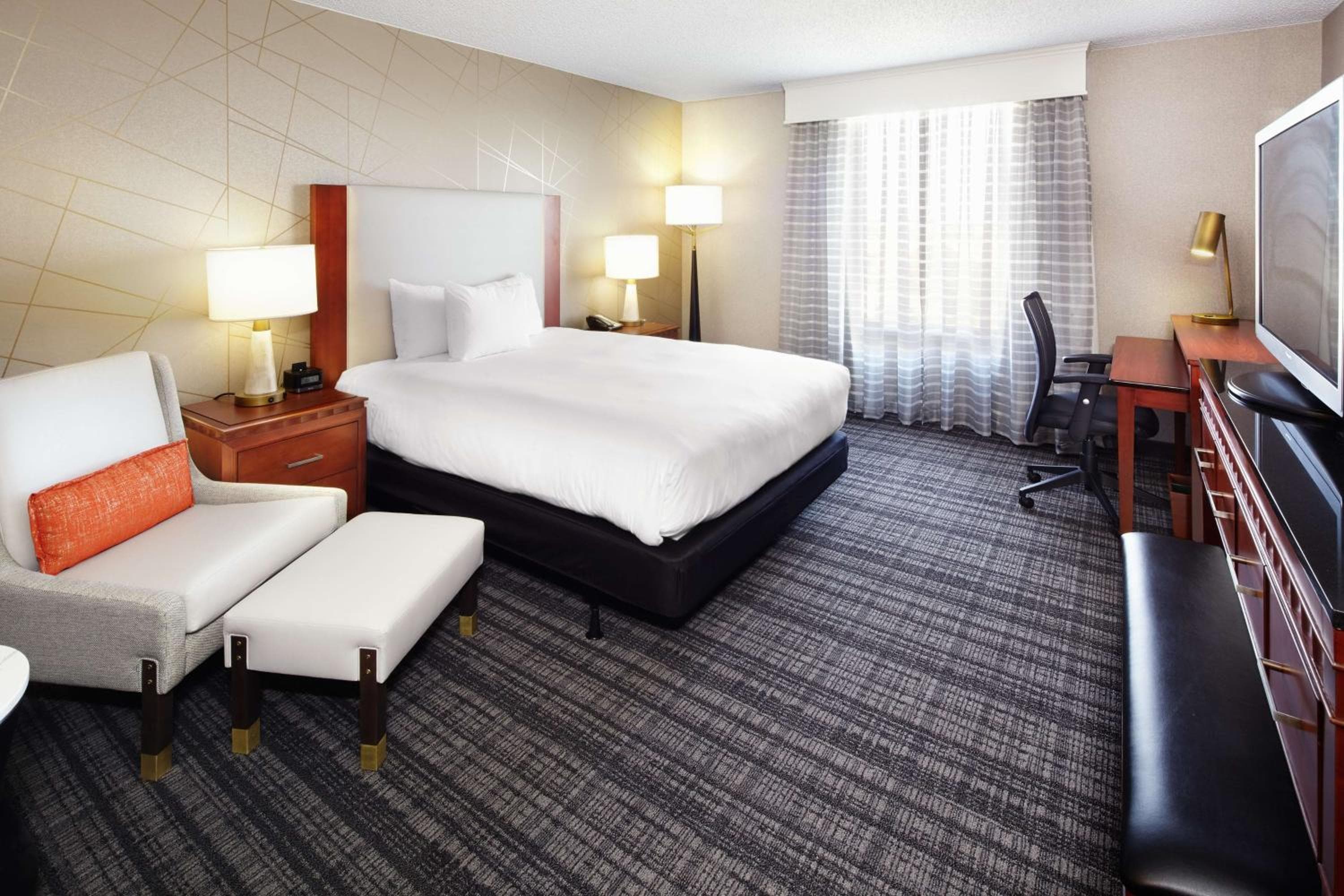 DoubleTree by Hilton Dallas Near the Galleria