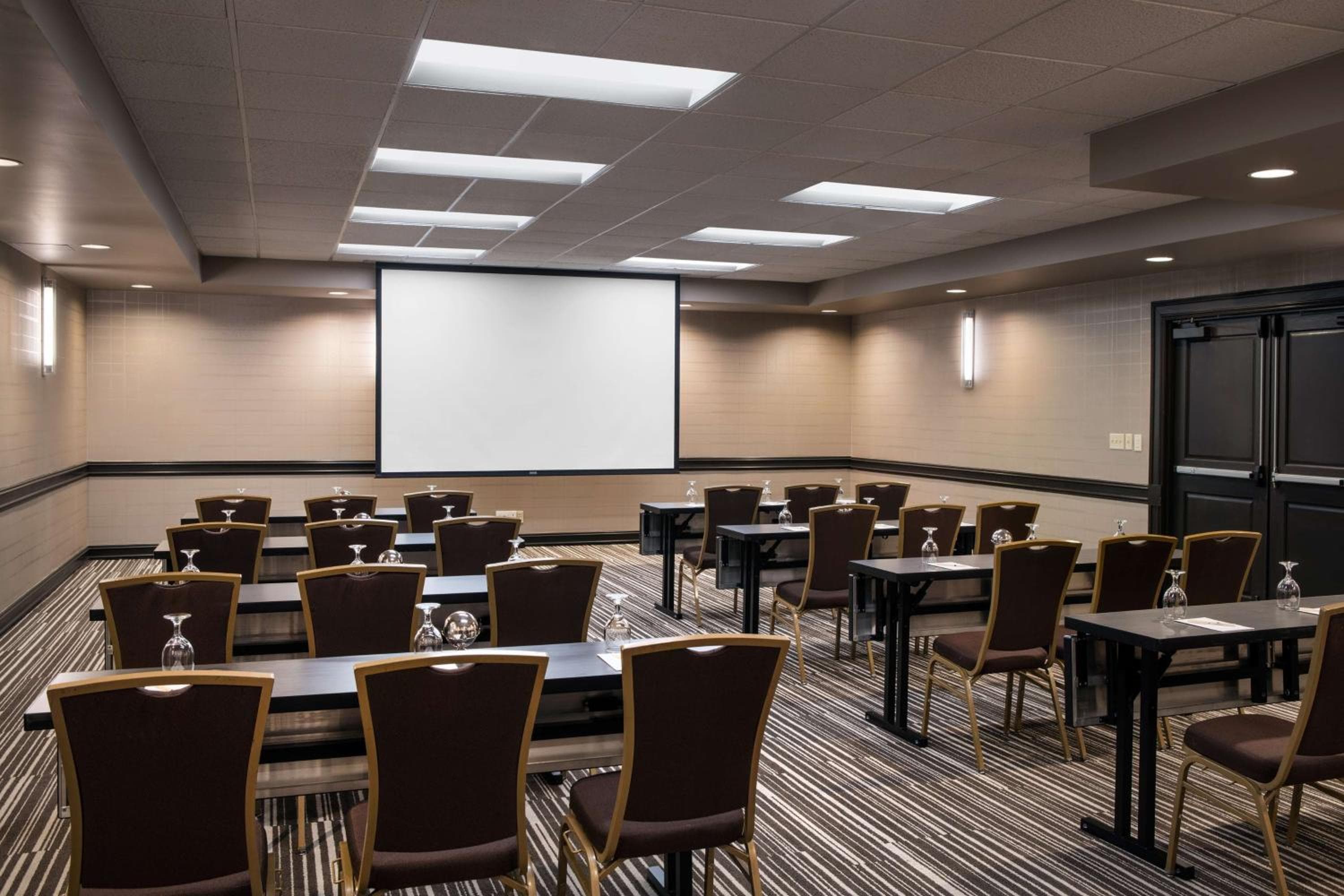 DoubleTree by Hilton Denver Tech
