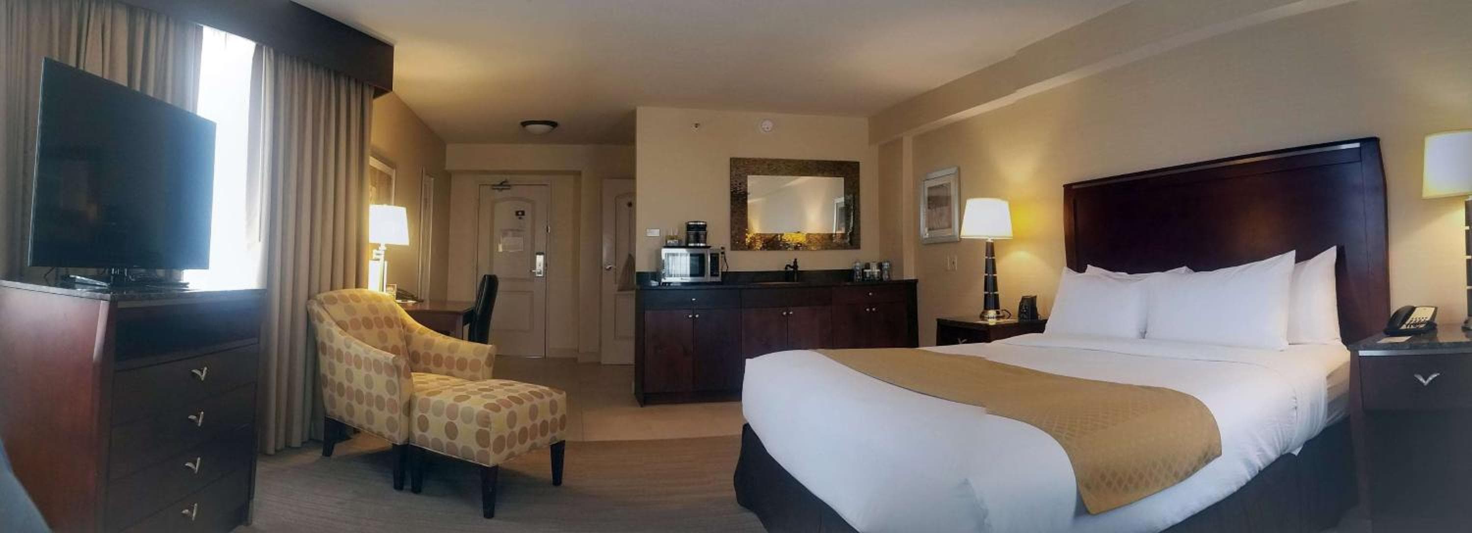 DoubleTree by Hilton Hotel Denver - Thornton