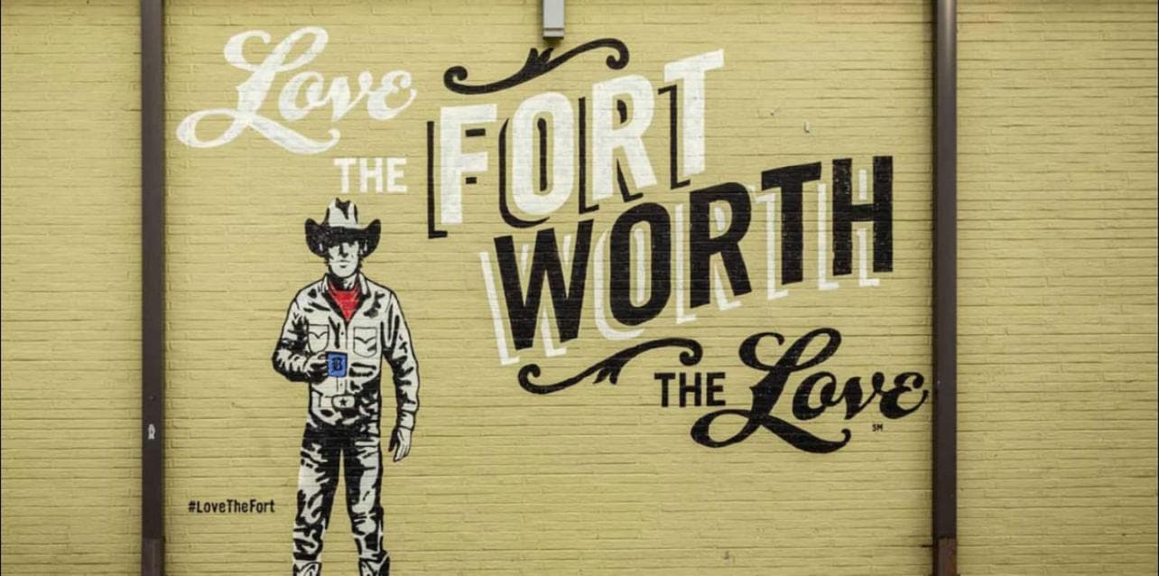 Cowboy Live, Laugh, & Loft Fort Worth 2 bedroom Loft Downtown