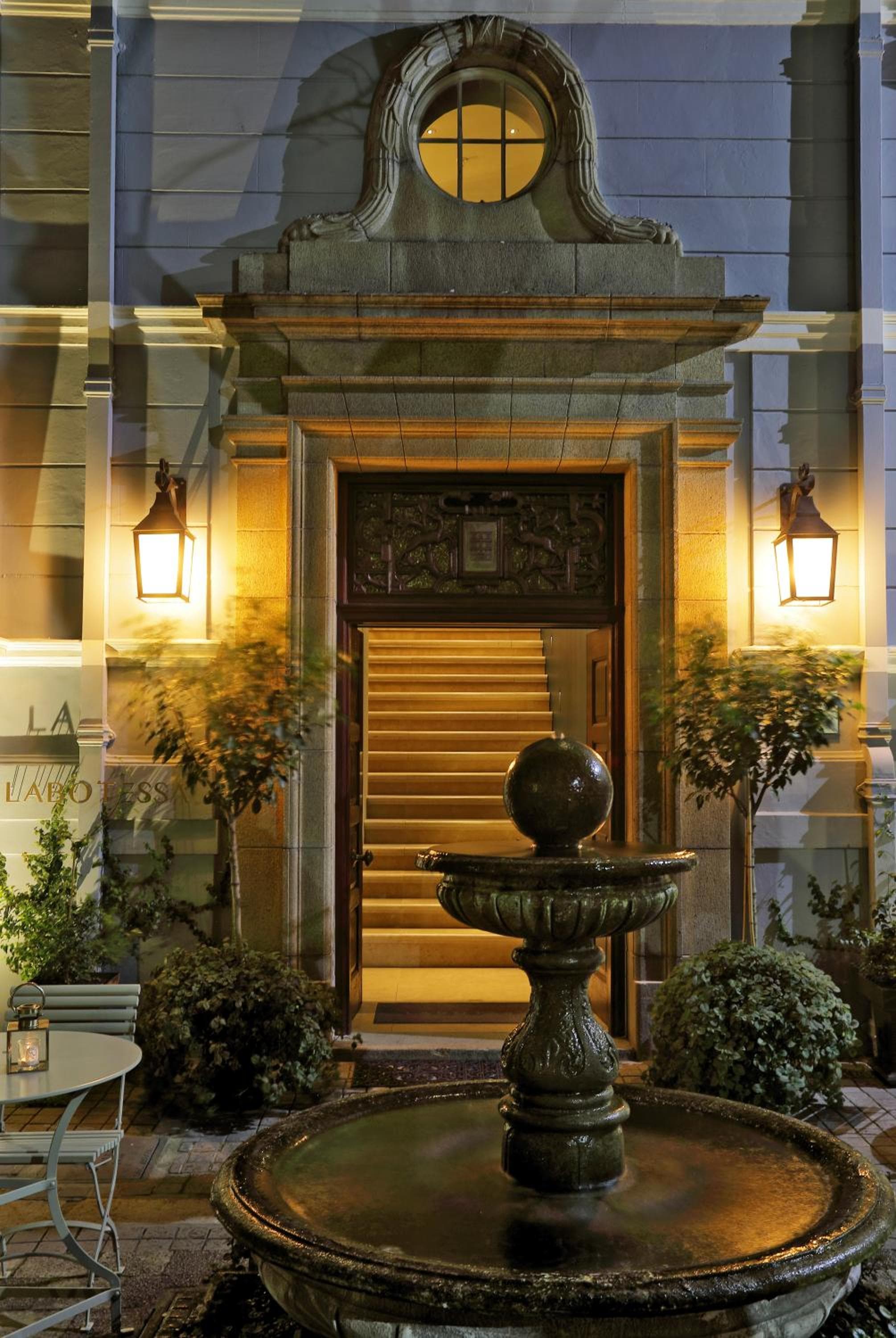 Labotessa Luxury Boutique Hotel