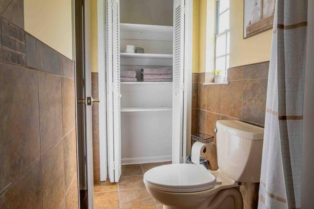 3bdr2bath home in Lutz close to Tampa, 20 min to Stadium, Airport