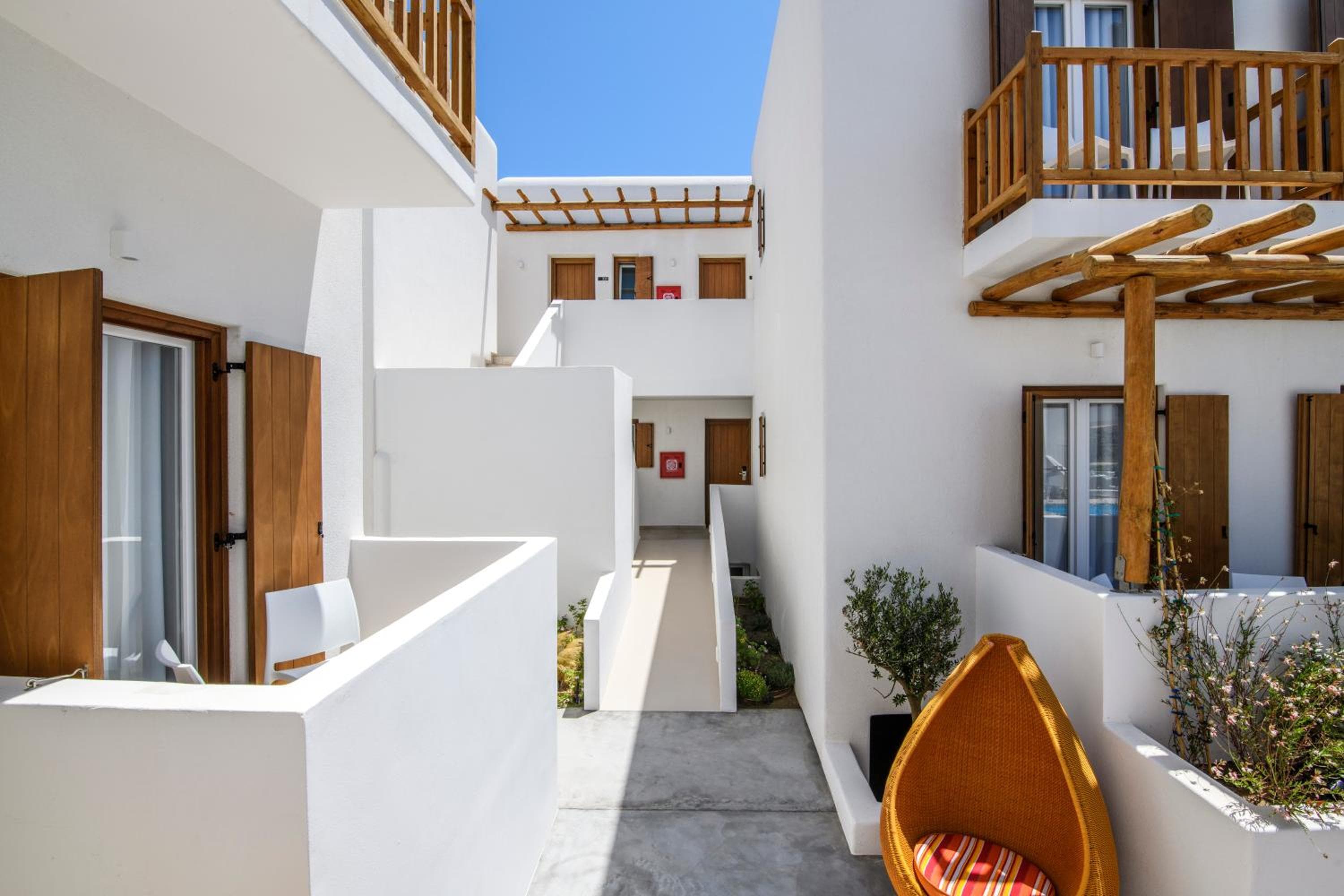 Mykonaki Hotel