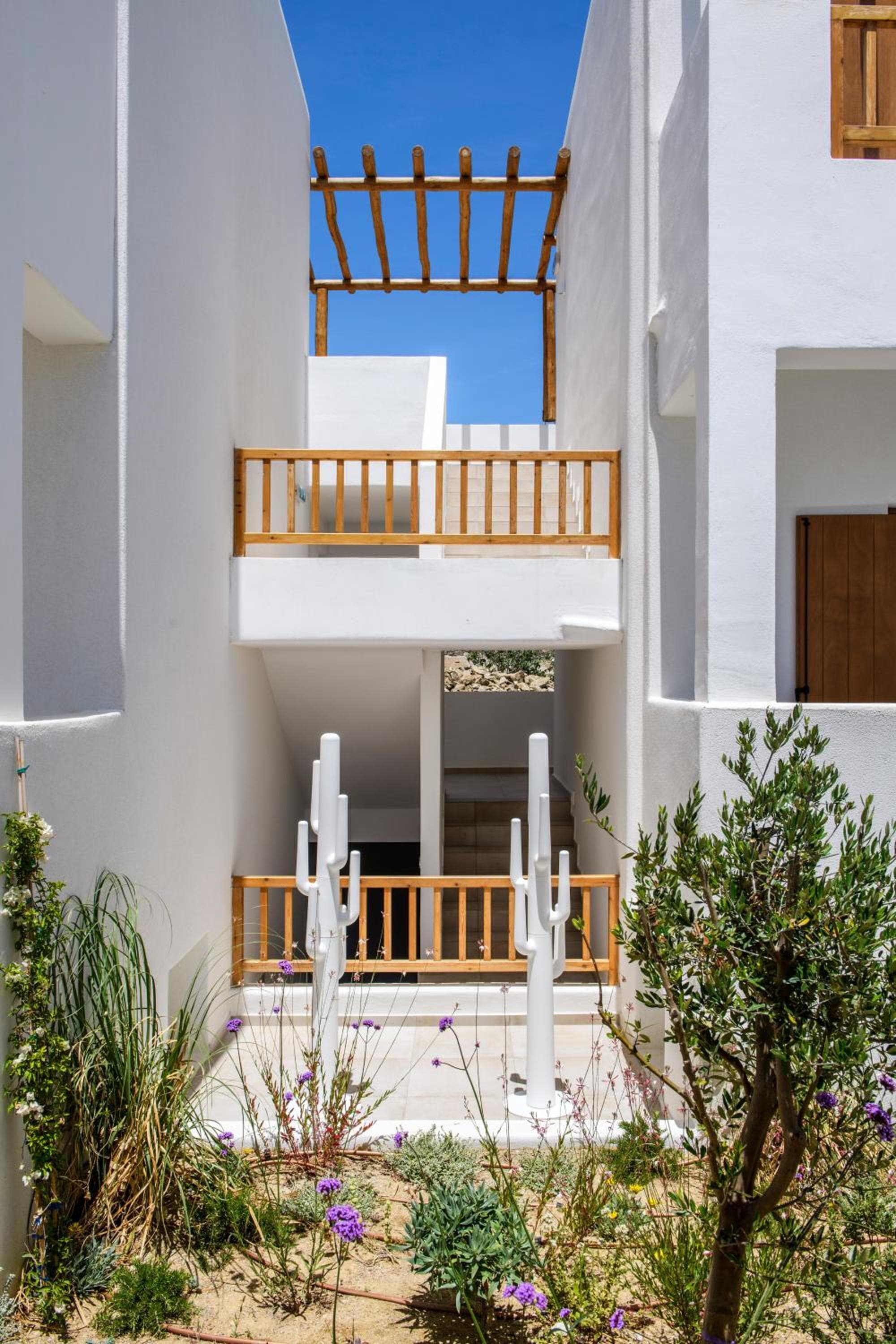 Mykonaki Hotel