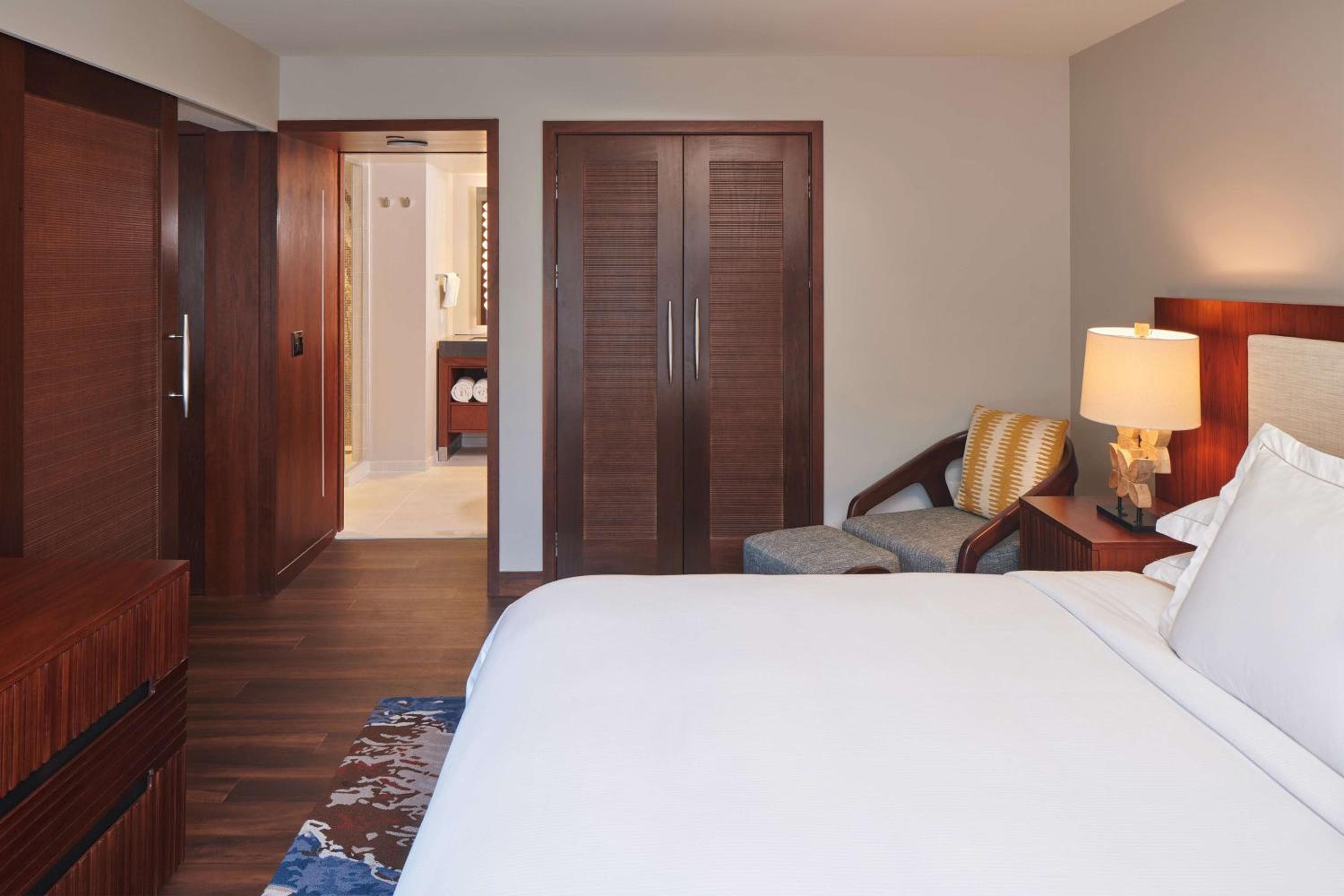 Hilton Grand Vacations Club Hokulani Waikiki Honolulu