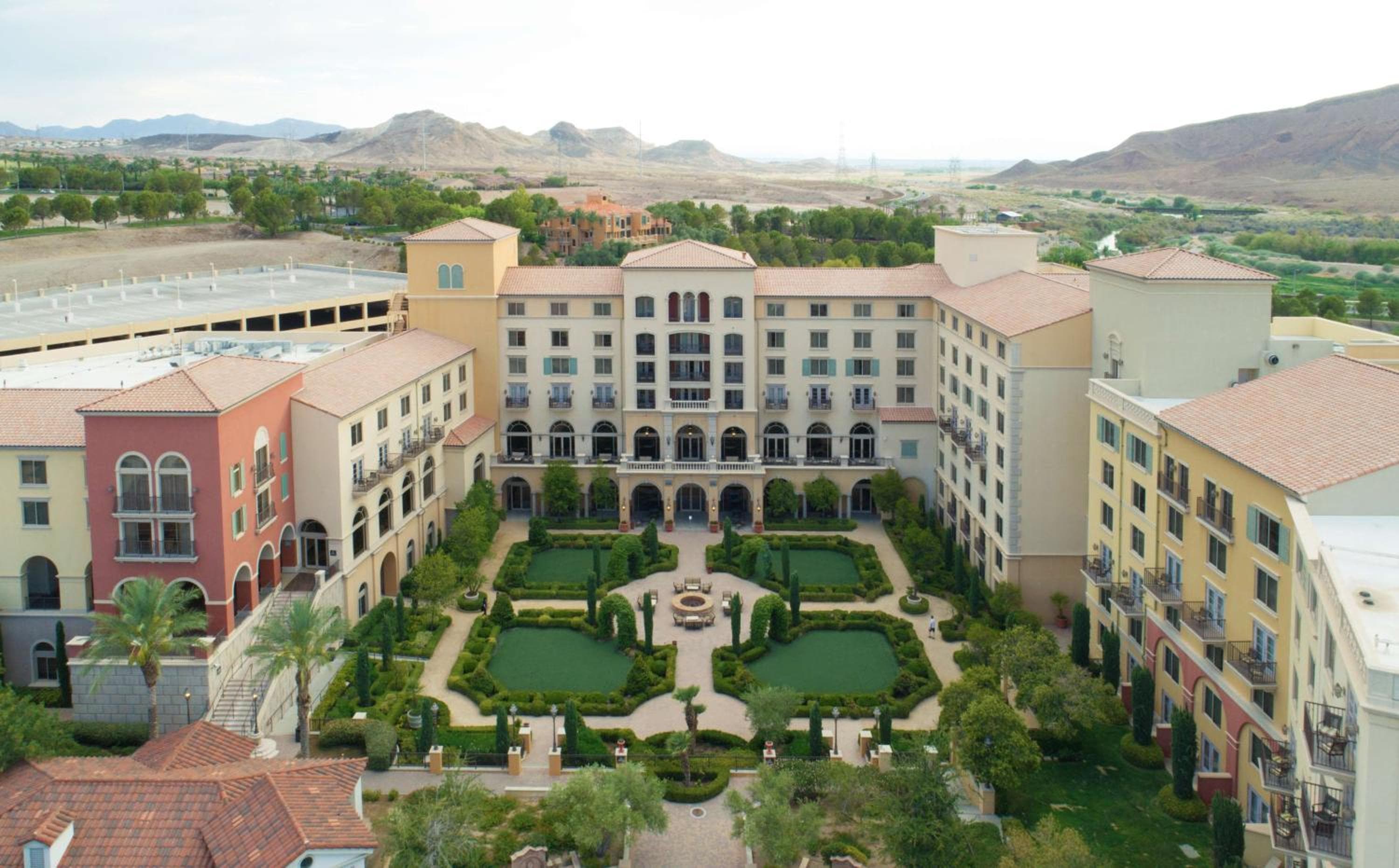 Hilton Lake Las Vegas Resort & Spa