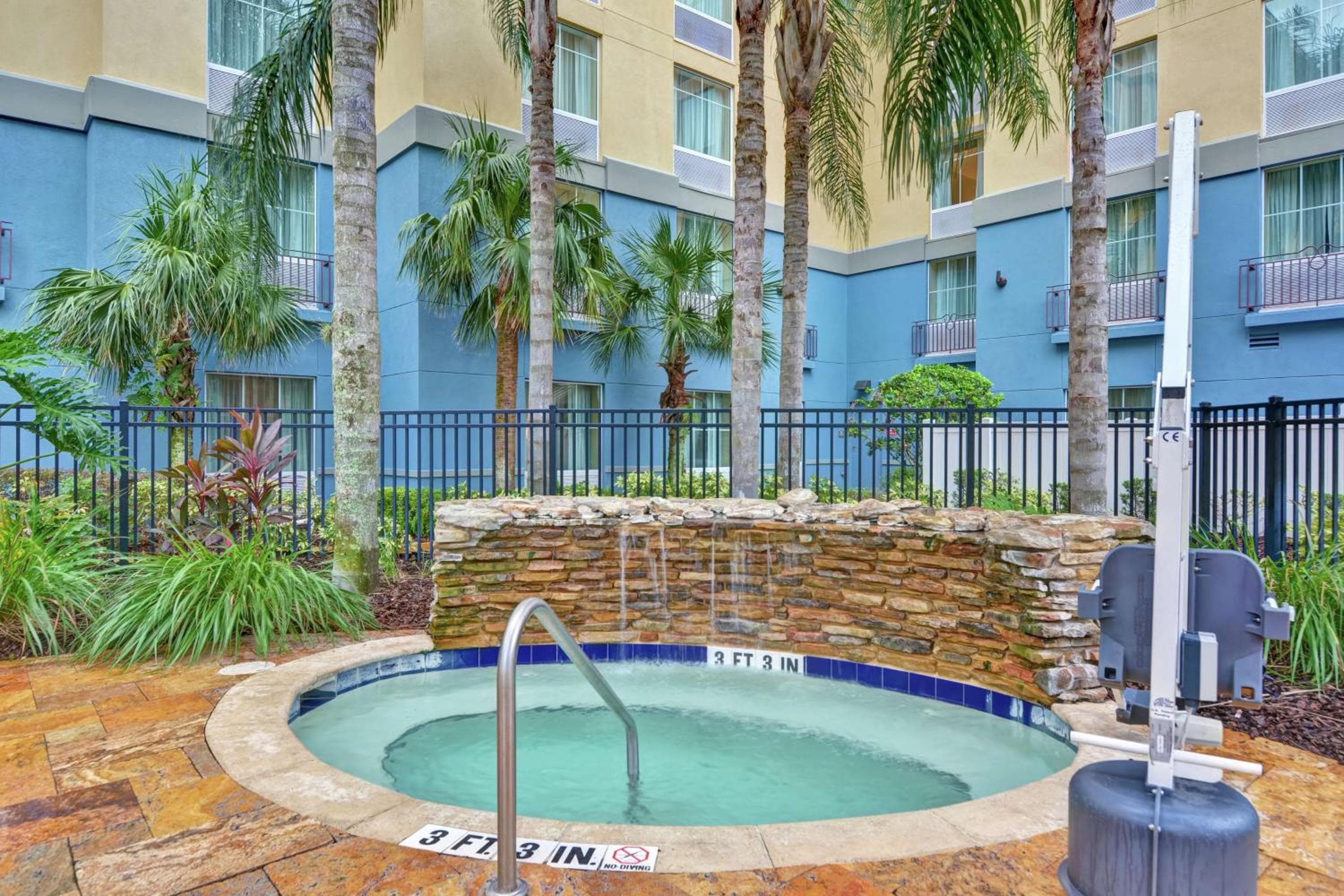Hilton Garden Inn Orlando Lake Buena Vista