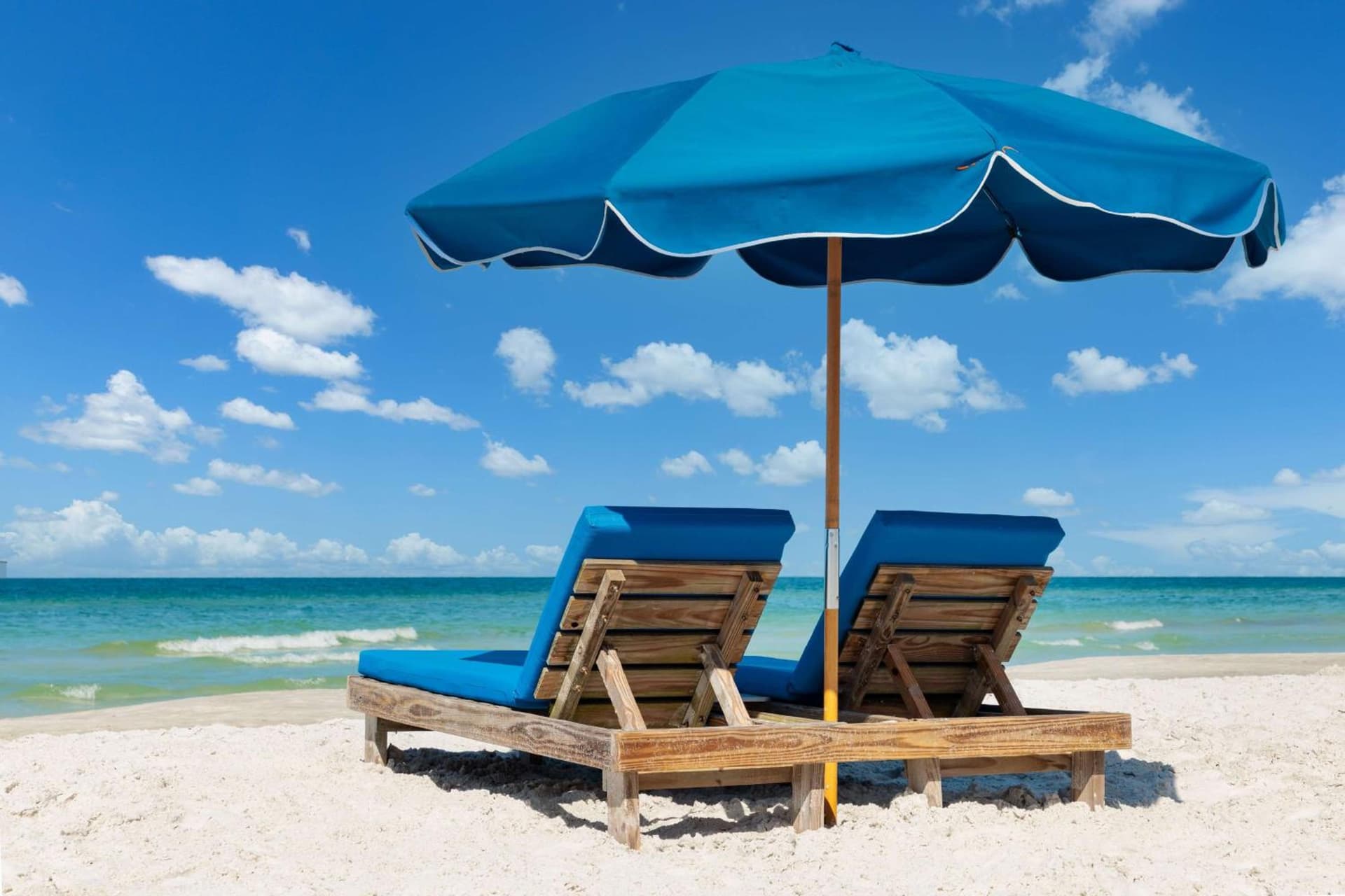 DoubleTree Beach Resort by Hilton Tampa Bay – North Redington Beach
