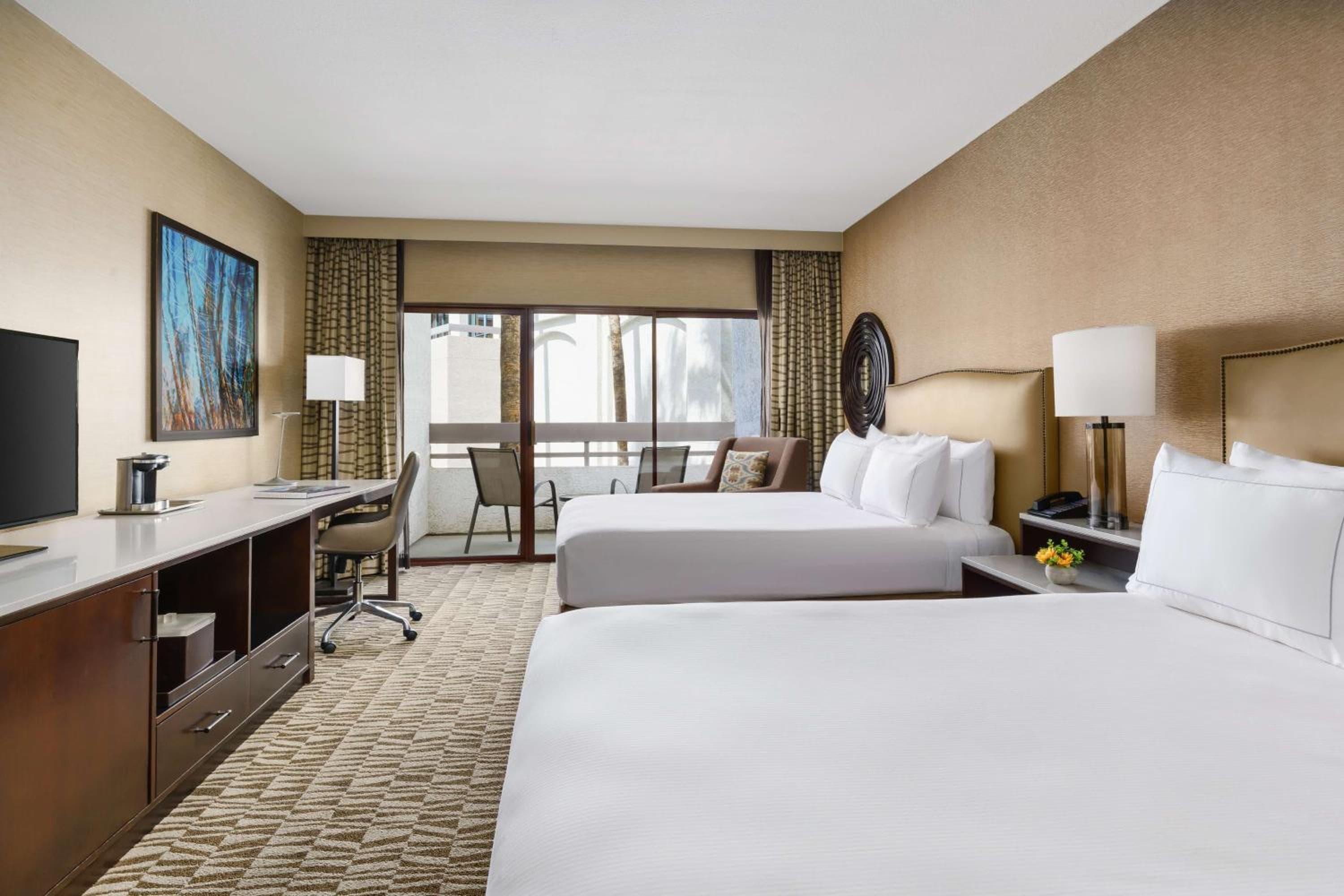 Hilton Phoenix Airport