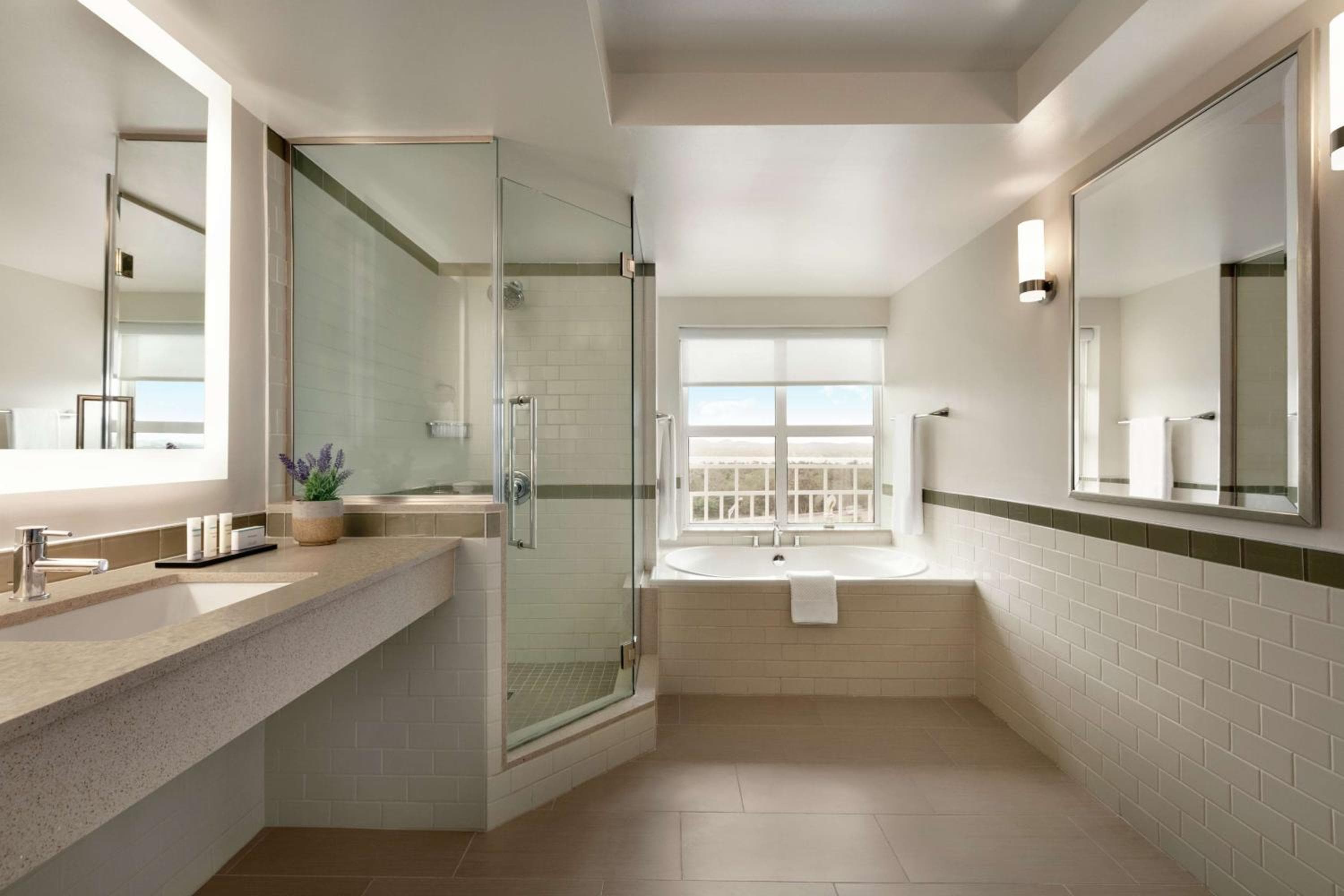 Embassy Suites by Hilton San Juan - Hotel & Casino