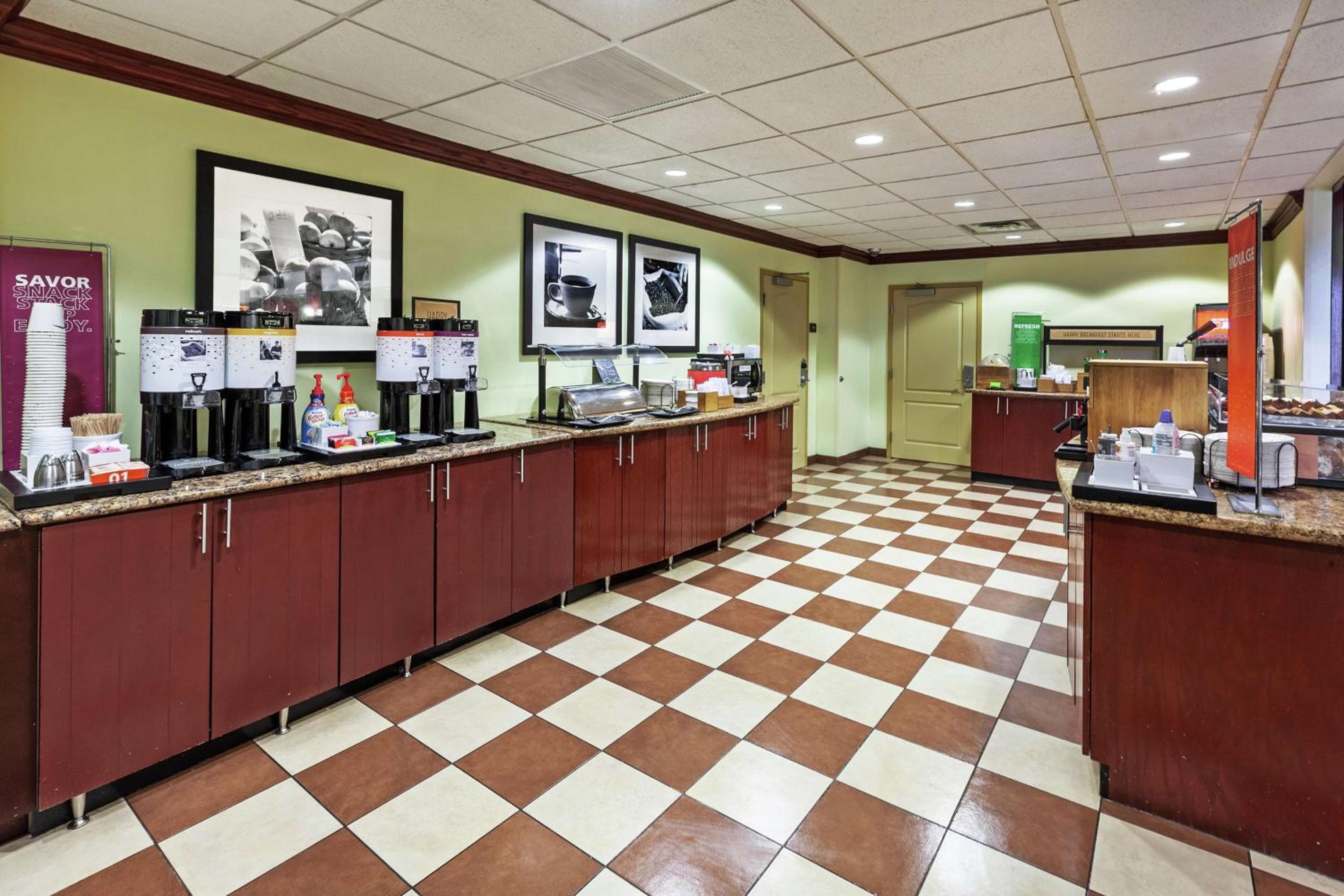 Hampton Inn & Suites Owasso