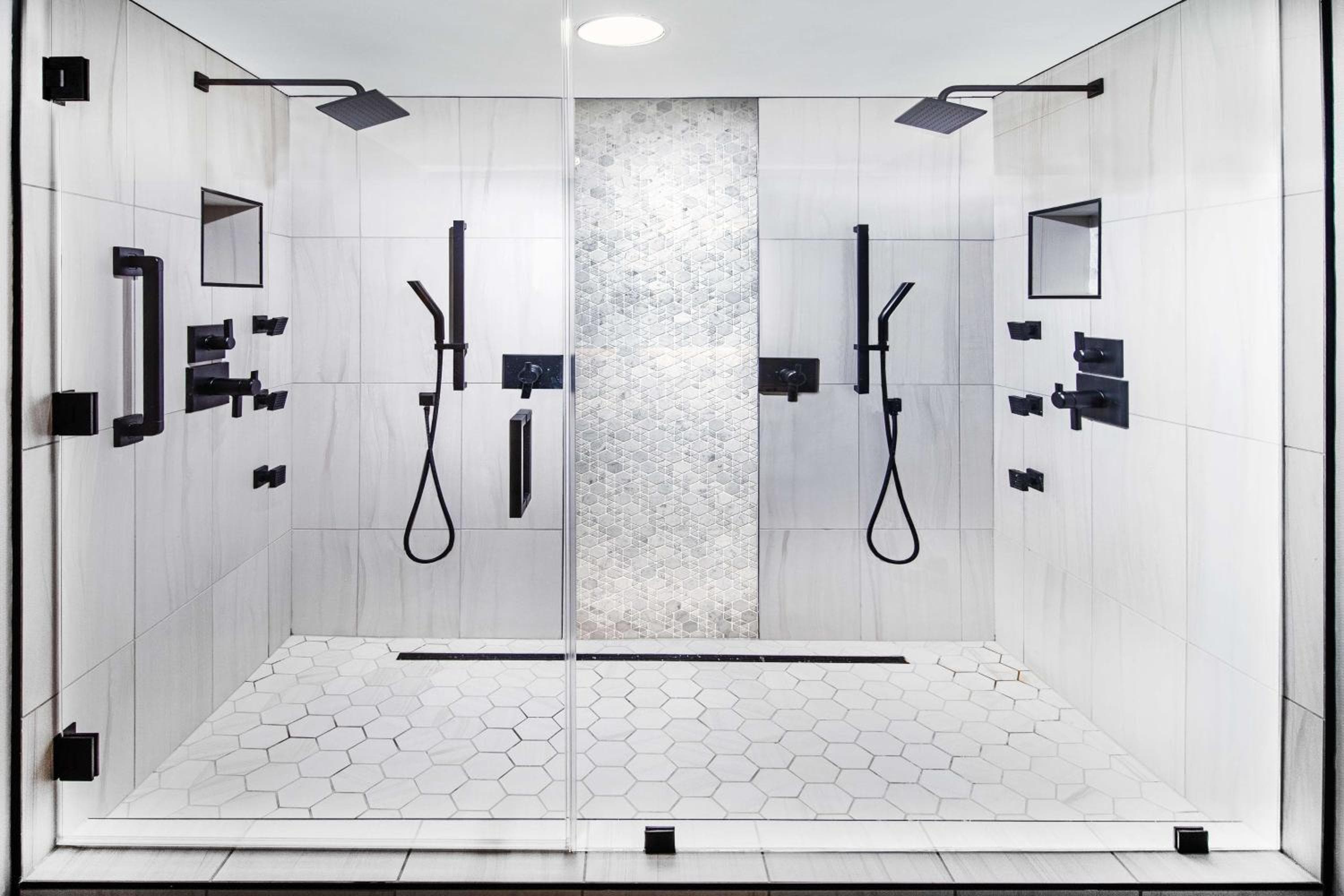 DoubleTree by Hilton Tulsa - Warren Place