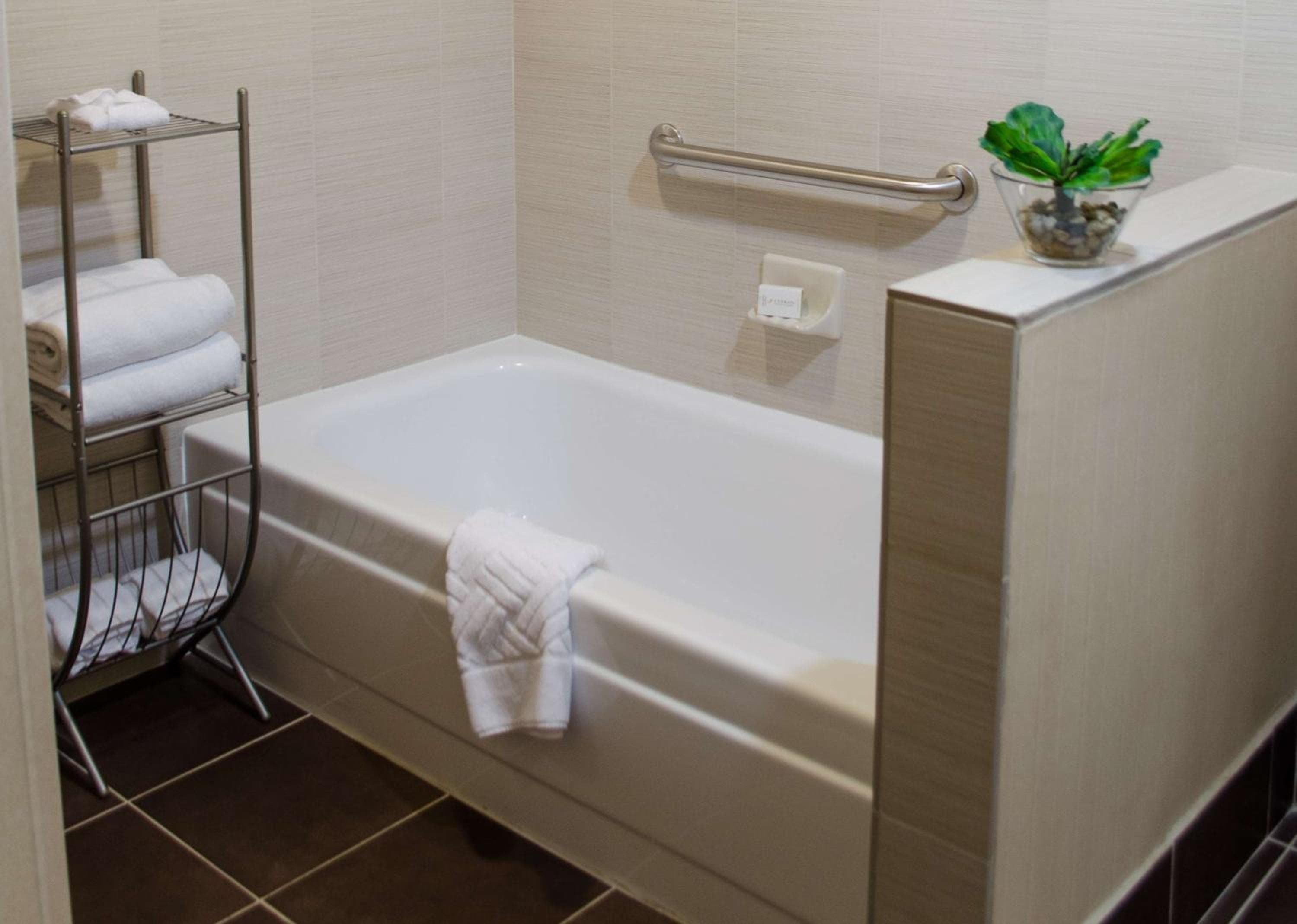 DoubleTree Suites by Hilton Tucson Airport