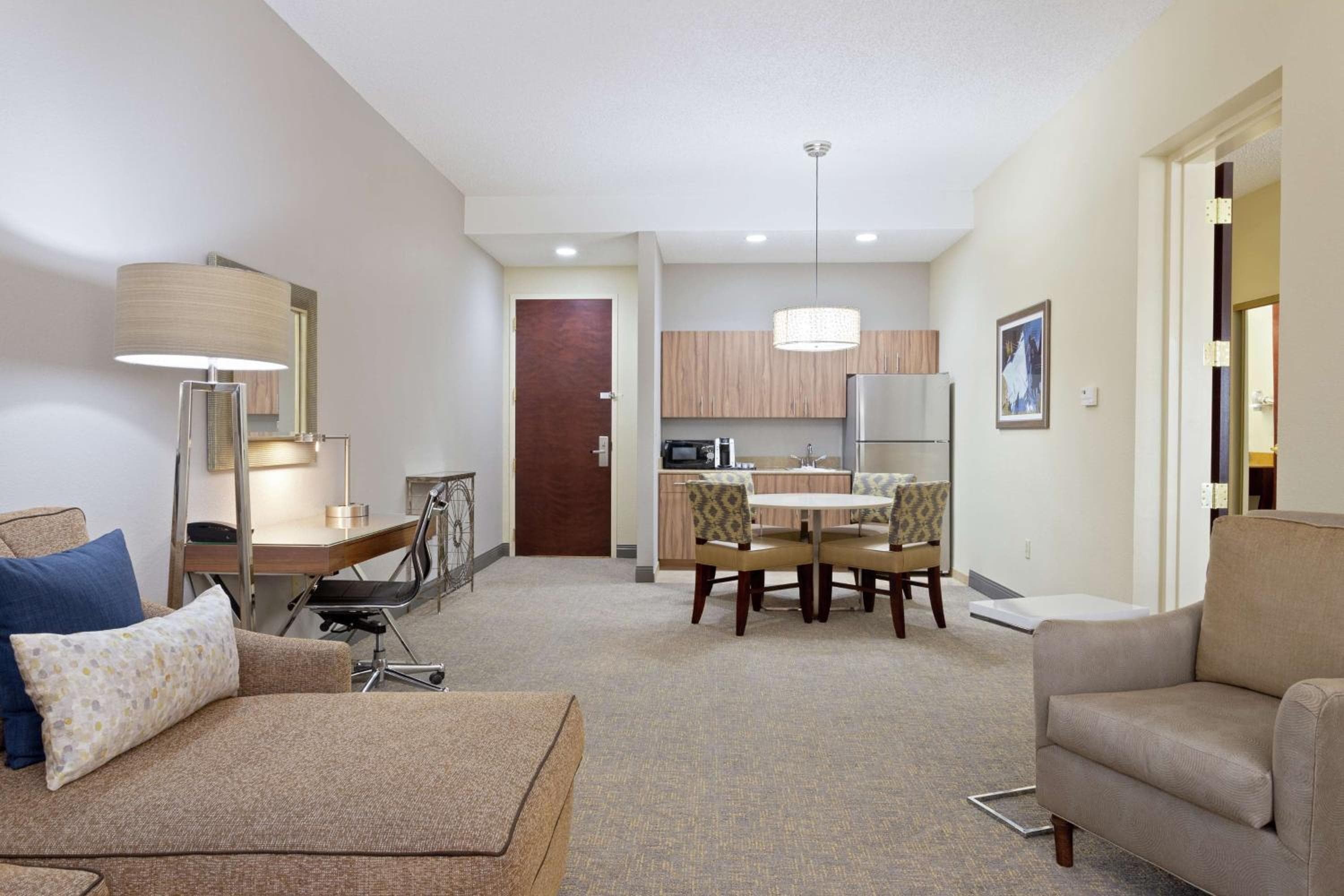 Hampton Inn & Suites Wellington