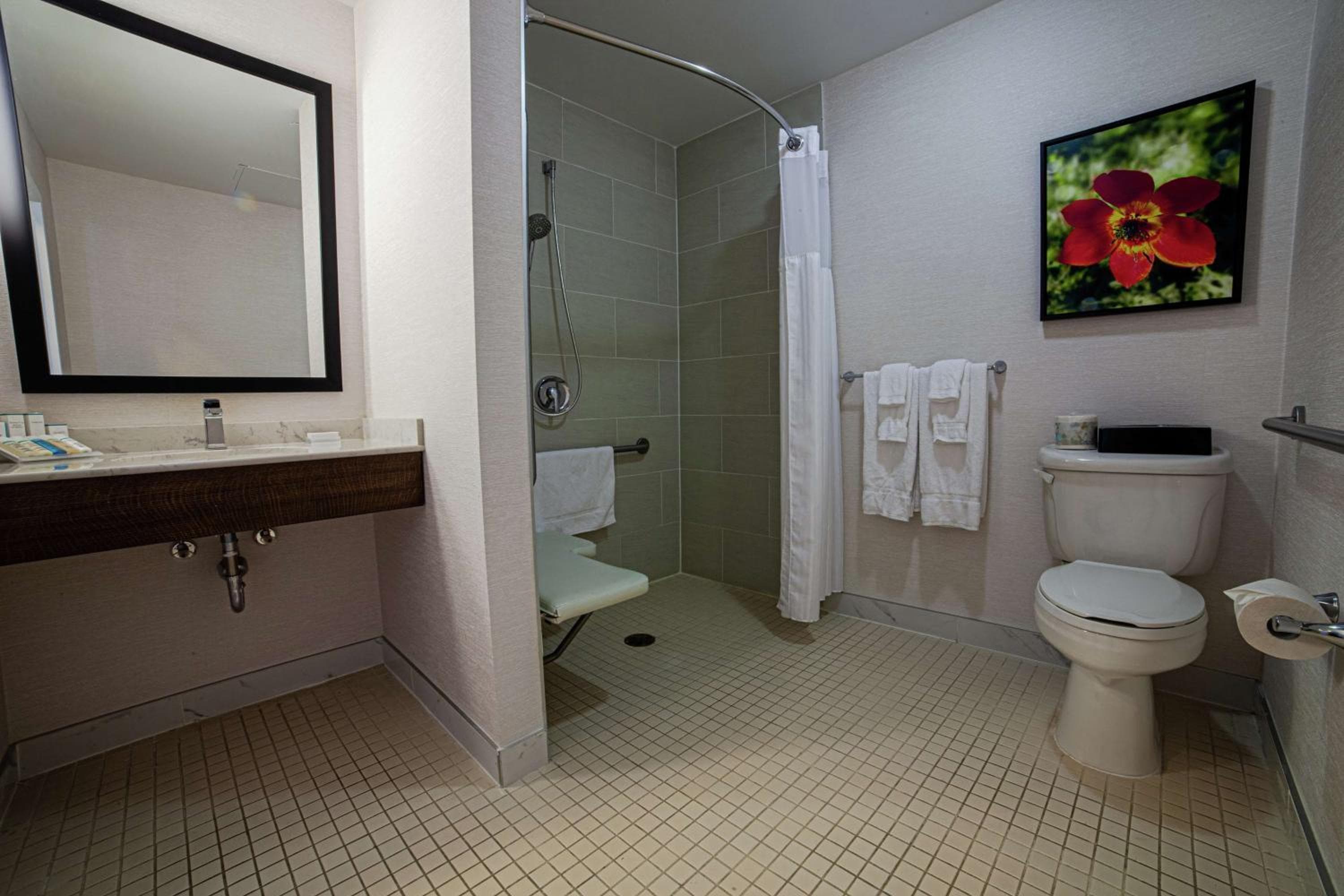 Hilton Garden Inn Montreal Airport