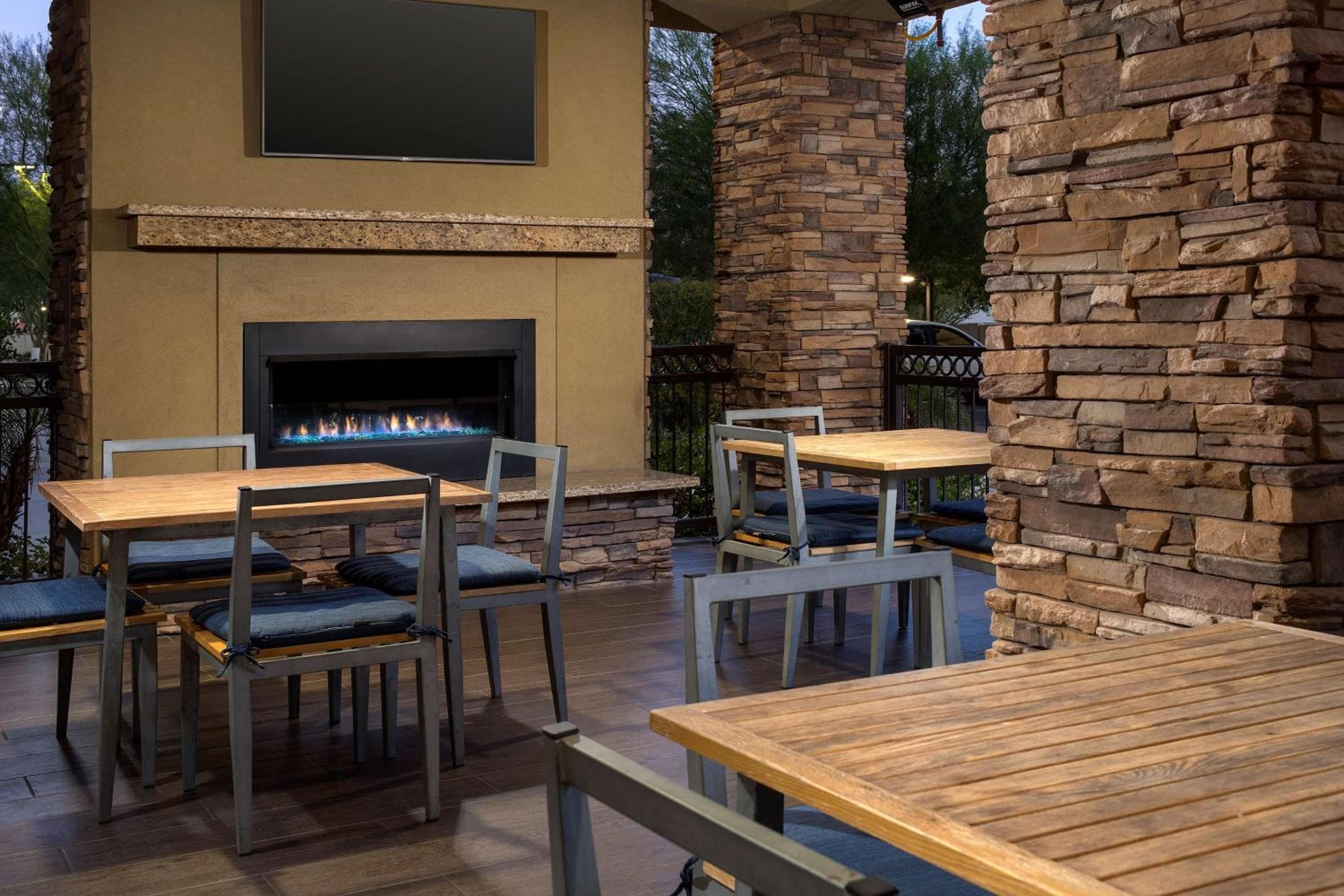 Hampton Inn & Suites Phoenix/Tempe