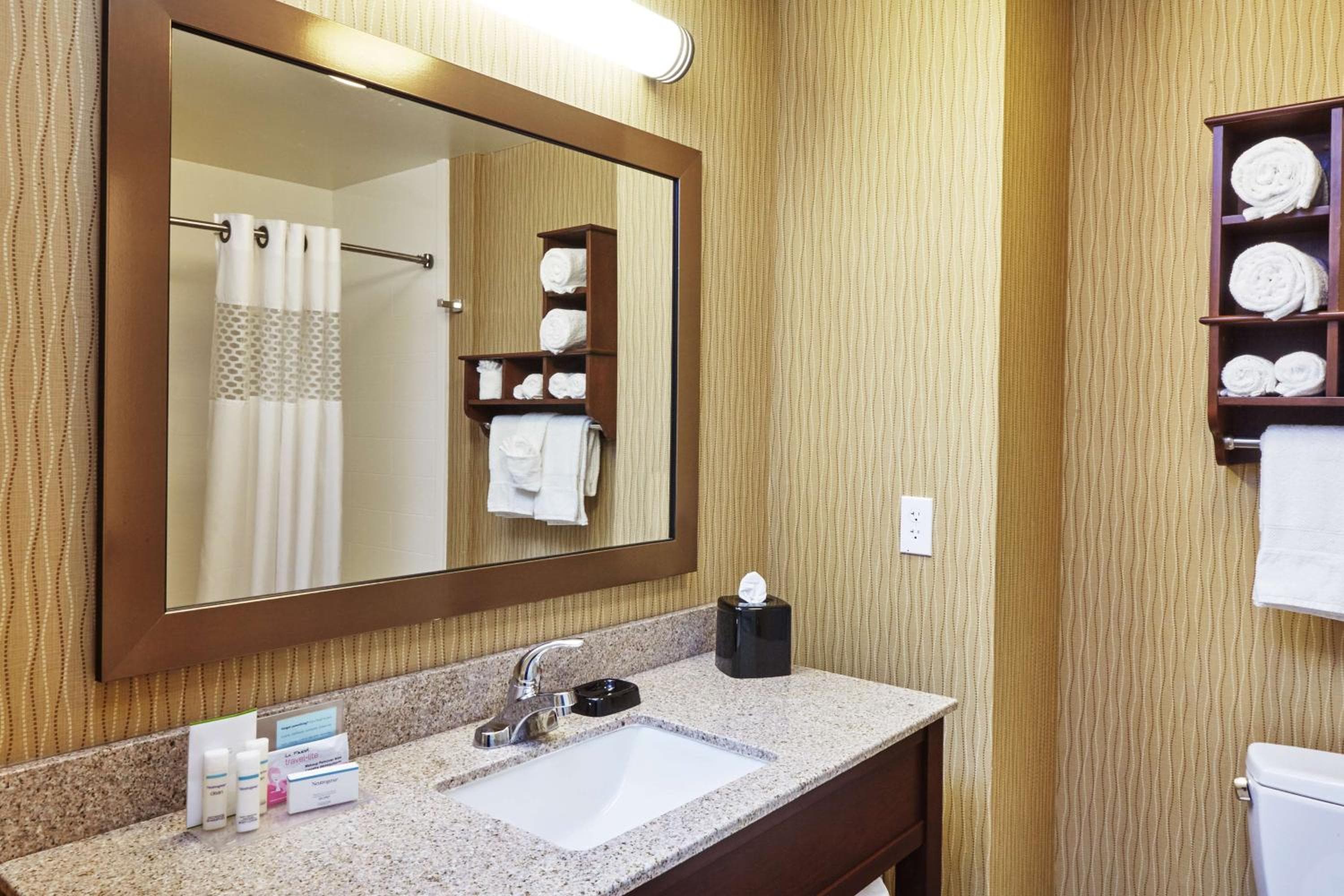 Hampton Inn & Suites Milwaukee/Franklin
