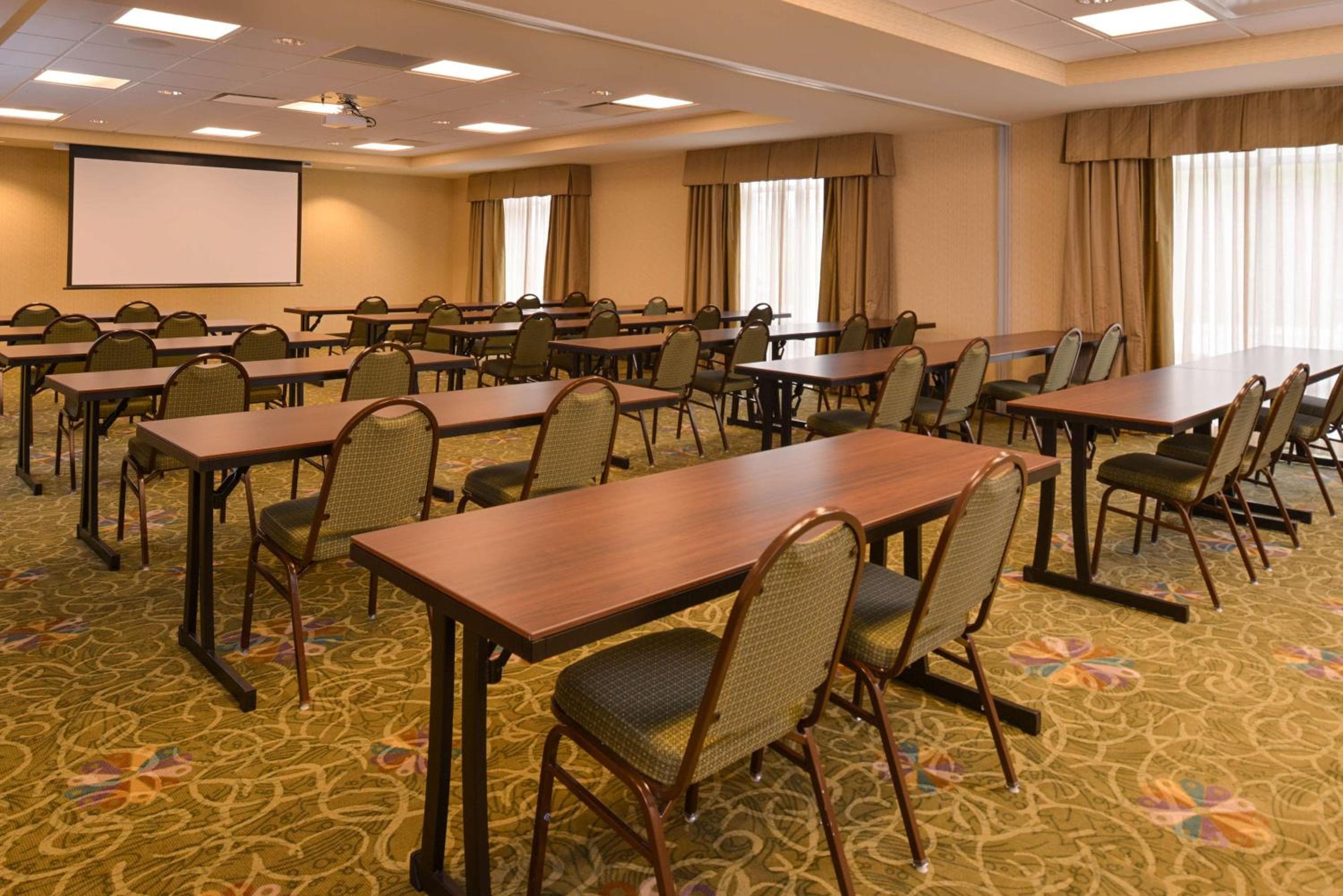 Hampton Inn Omaha Midtown-Aksarben