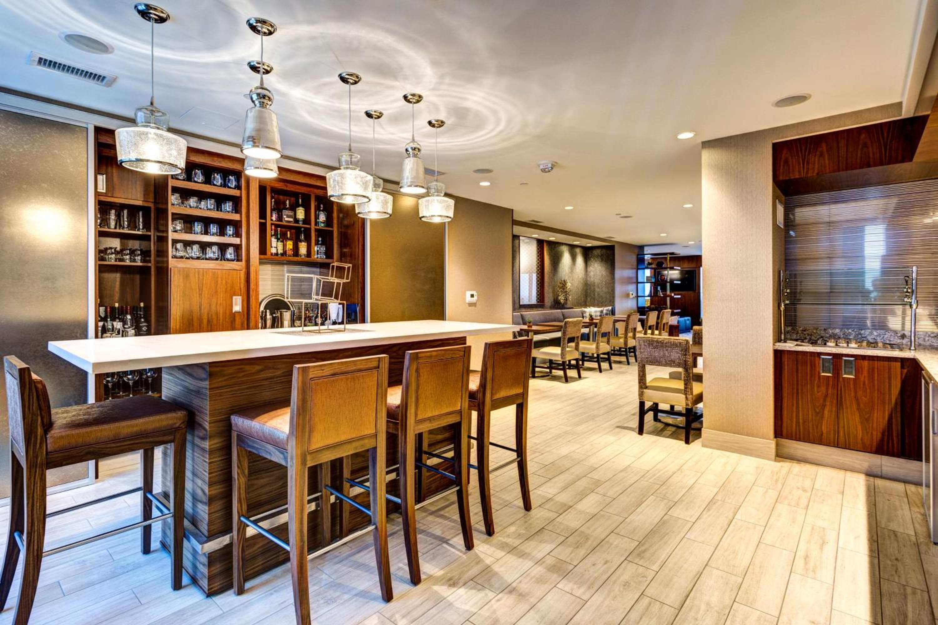 Hilton Norfolk The Main