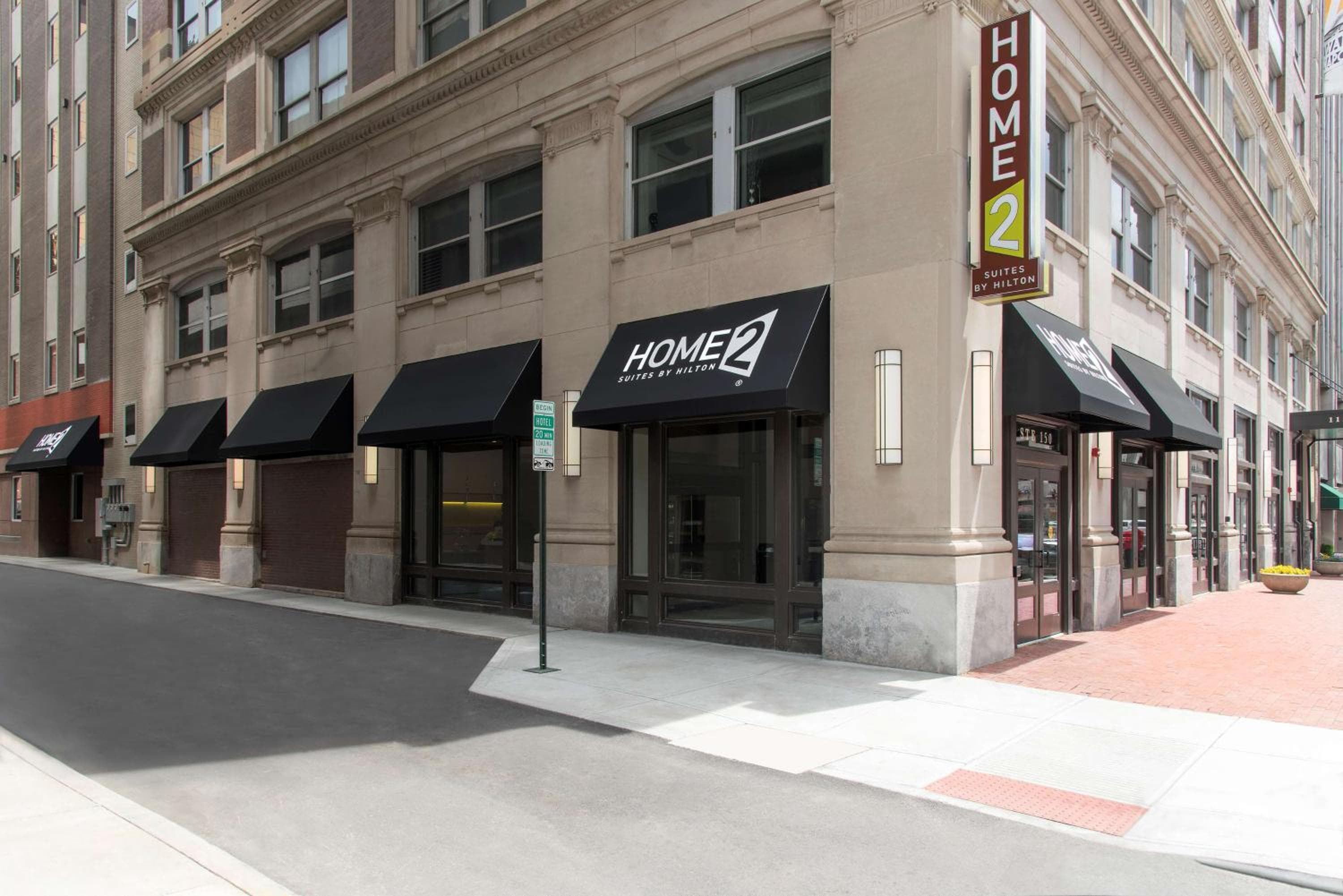 Home2 Suites by Hilton Indianapolis Downtown Indianapolis