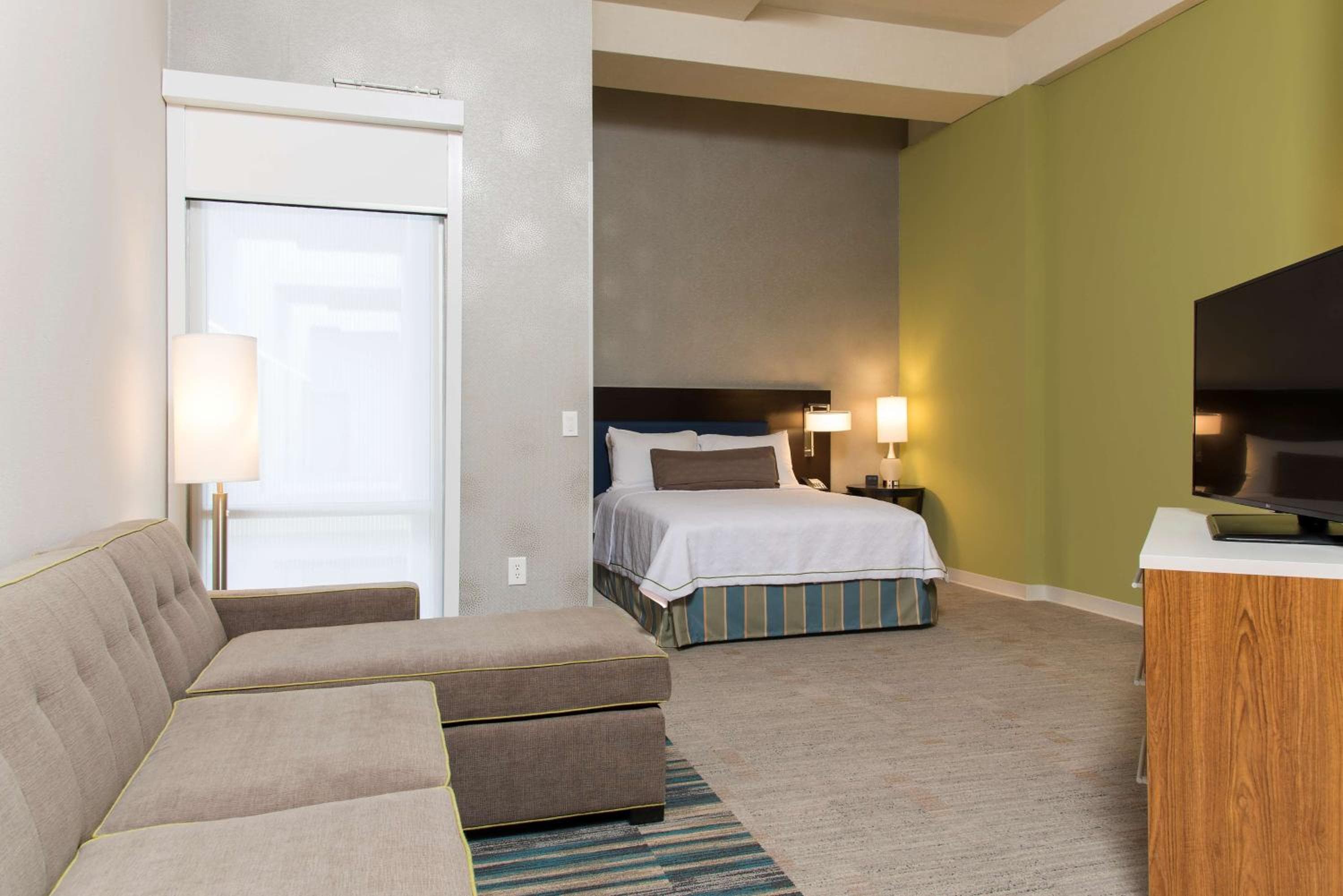 Home2 Suites by Hilton Indianapolis Downtown Indianapolis