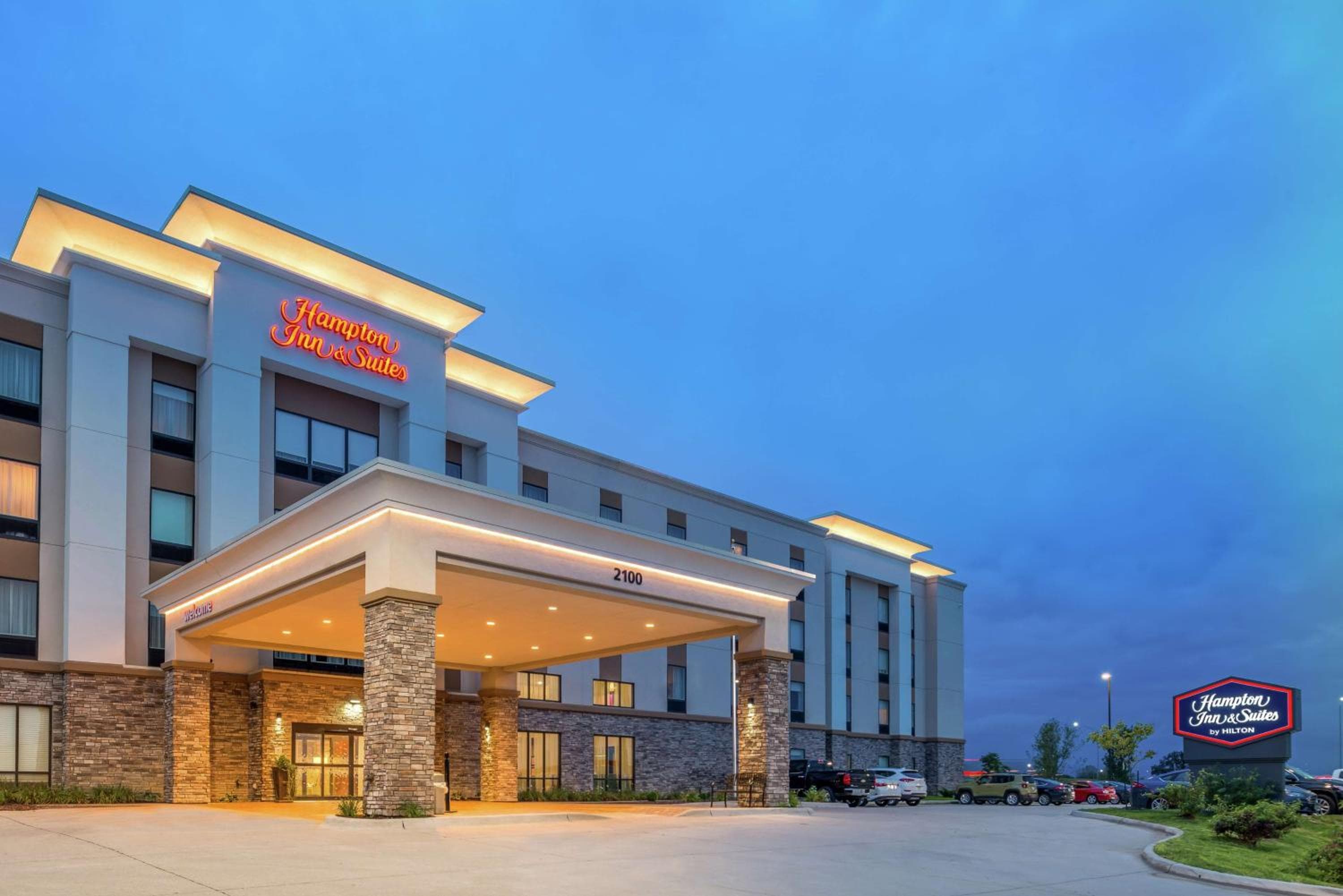 Hampton Inn and Suites Ames, IA