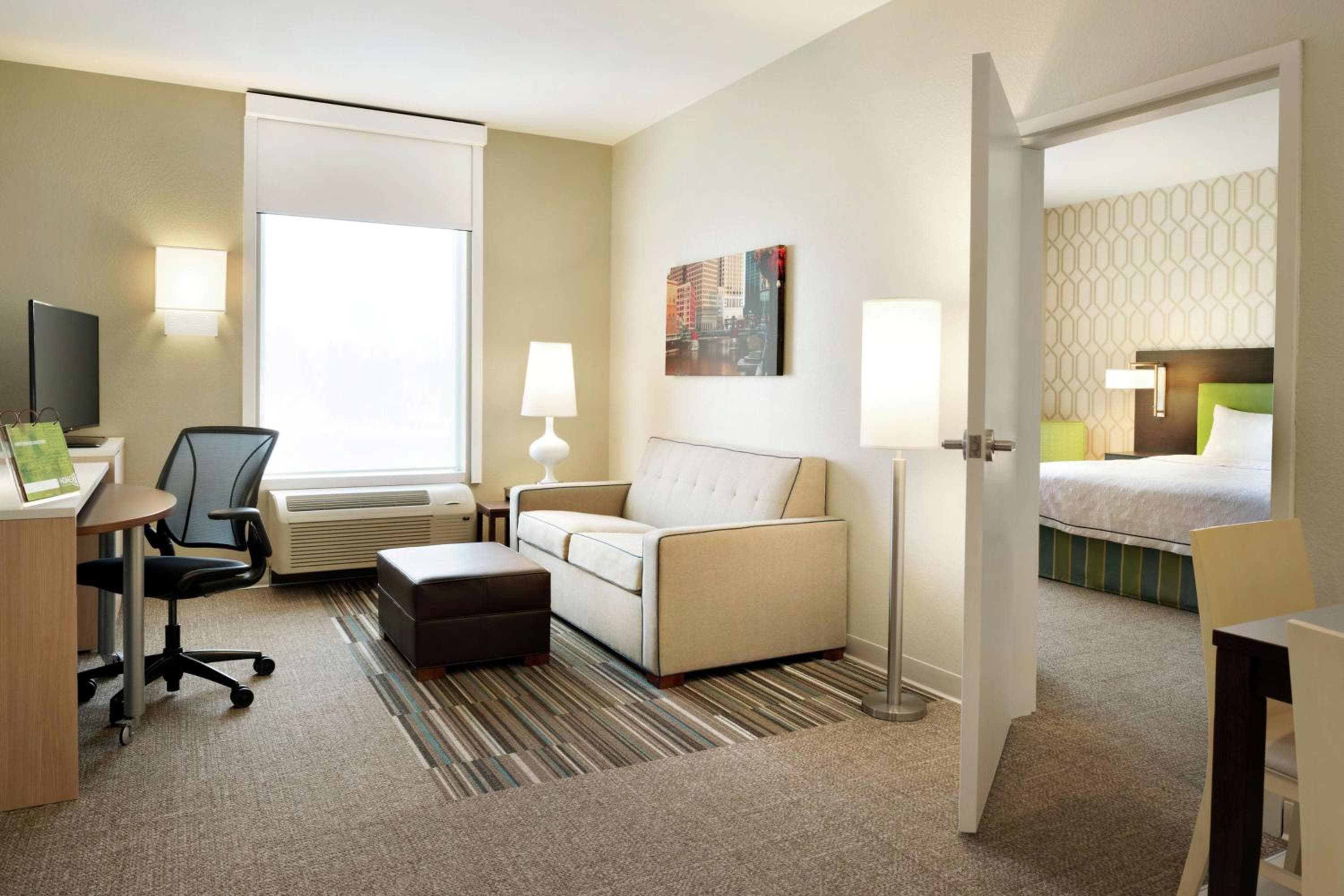 Home2 Suites by Hilton Milwaukee Brookfield