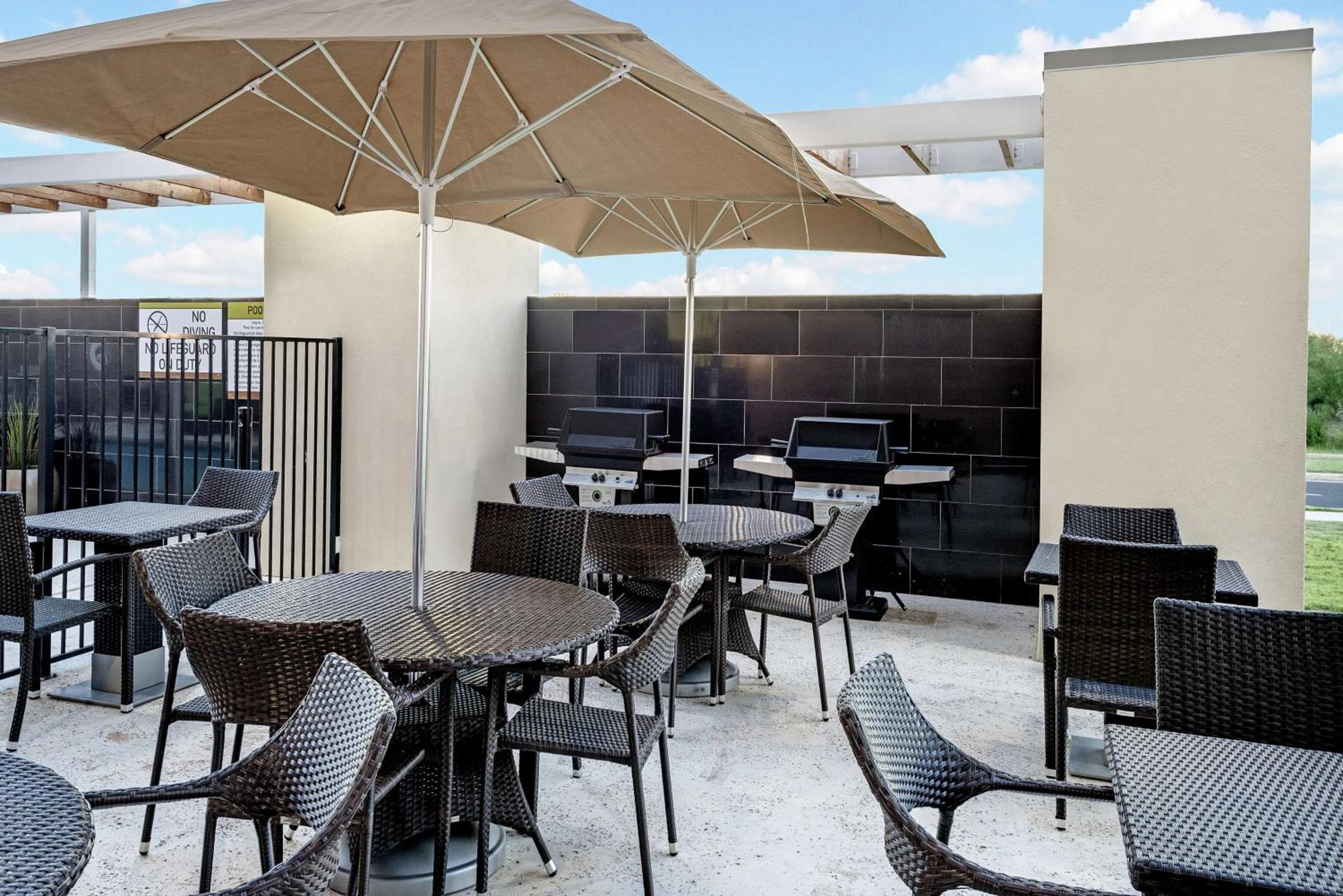 Home2 Suites By Hilton Austin Airport