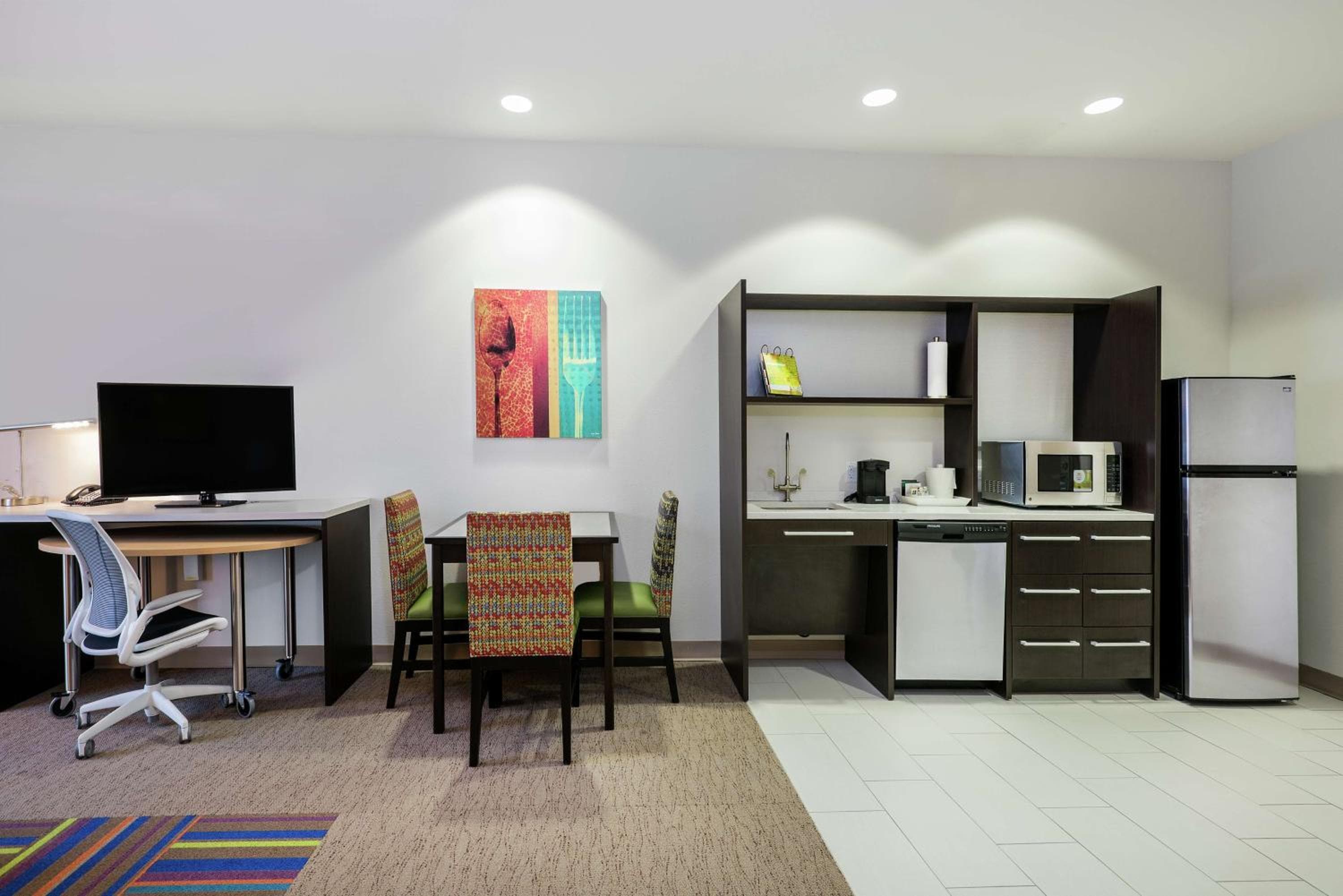 Home2 Suites By Hilton Austin Airport