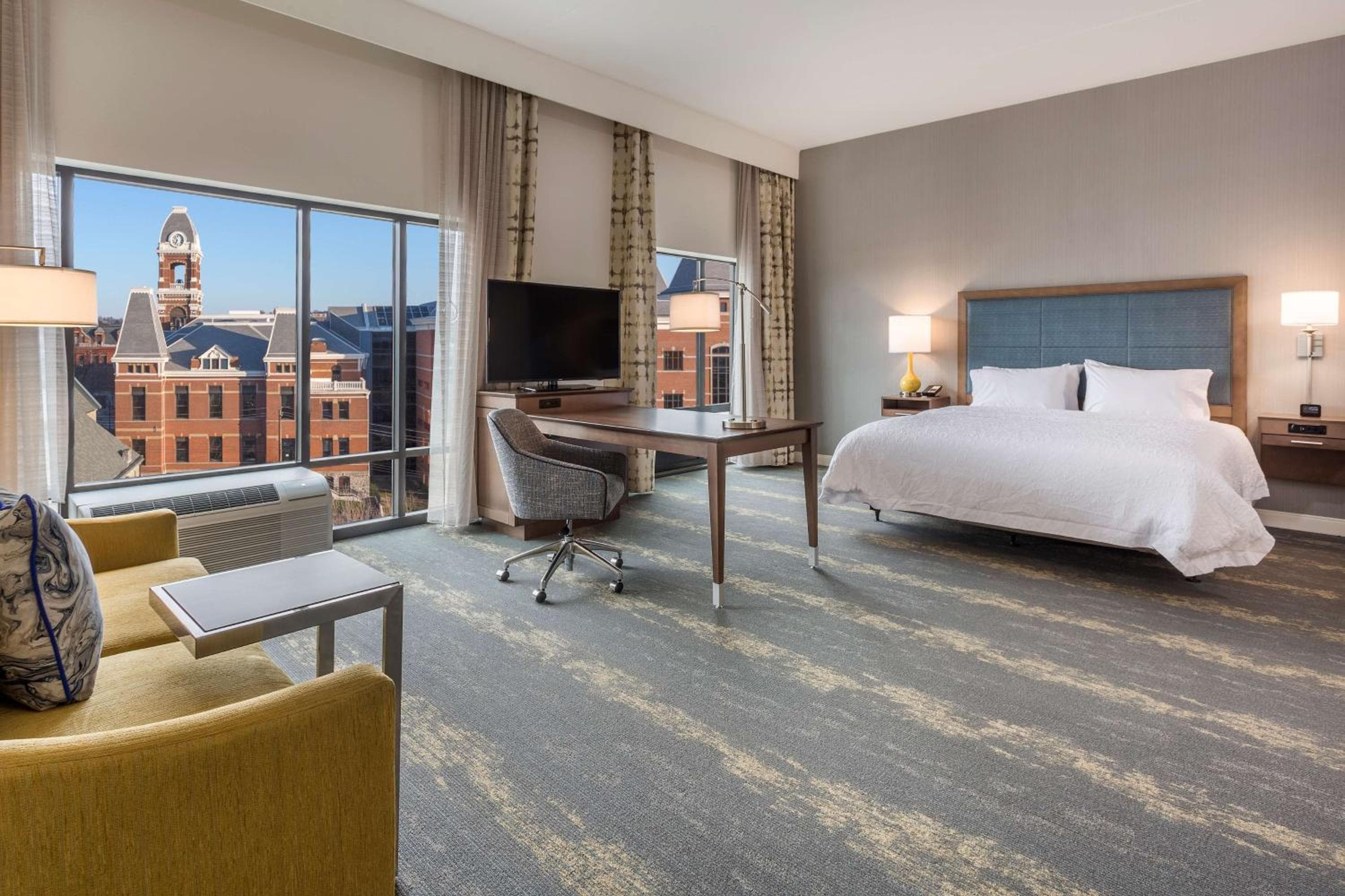 Hampton Inn & Suites Newport/Cincinnati, KY