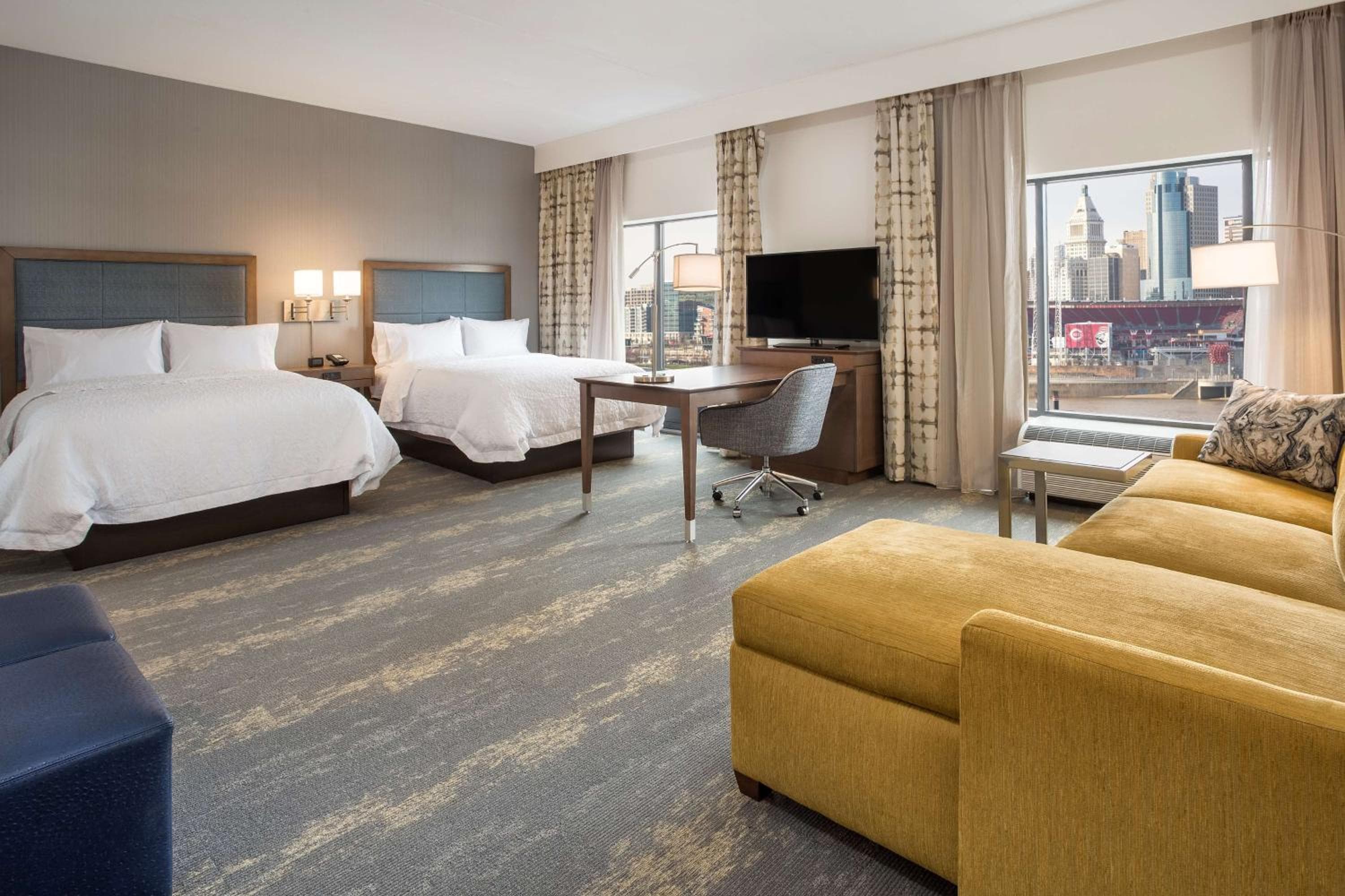 Hampton Inn & Suites Newport/Cincinnati, KY