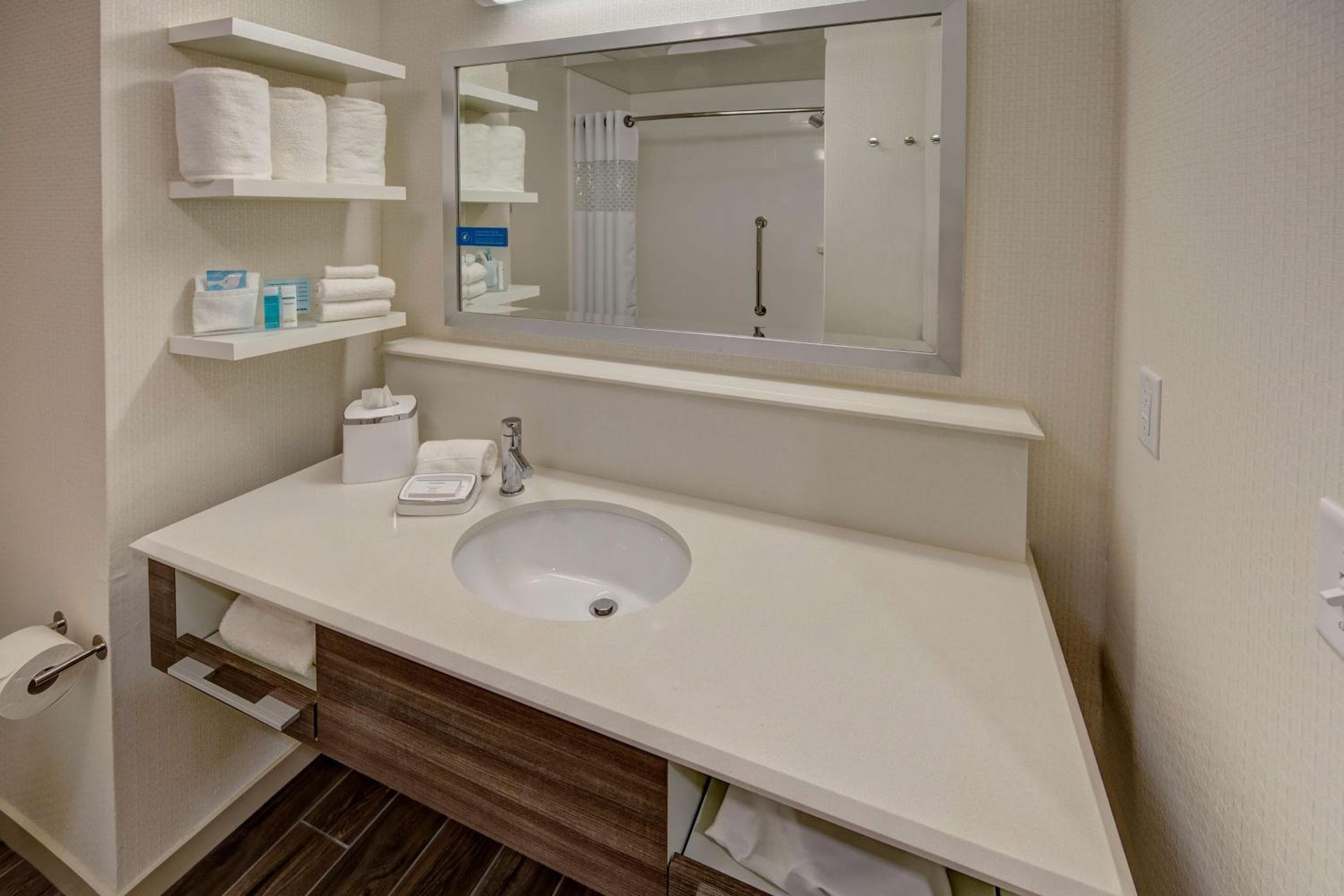 Hampton Inn & Suites By Hilton Nashville Hendersonville Tn