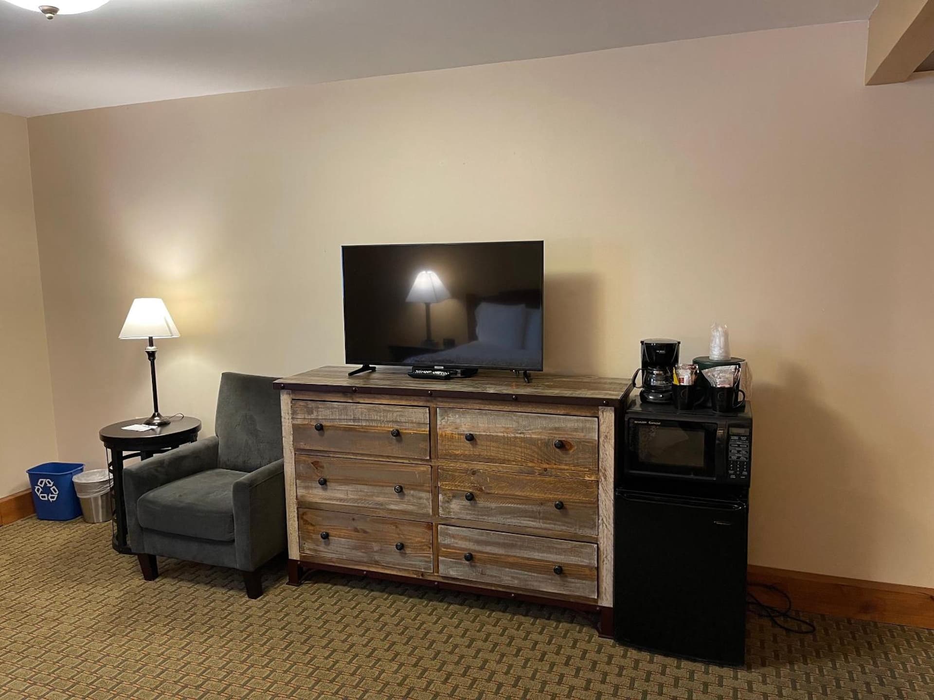Silver Moon Inn