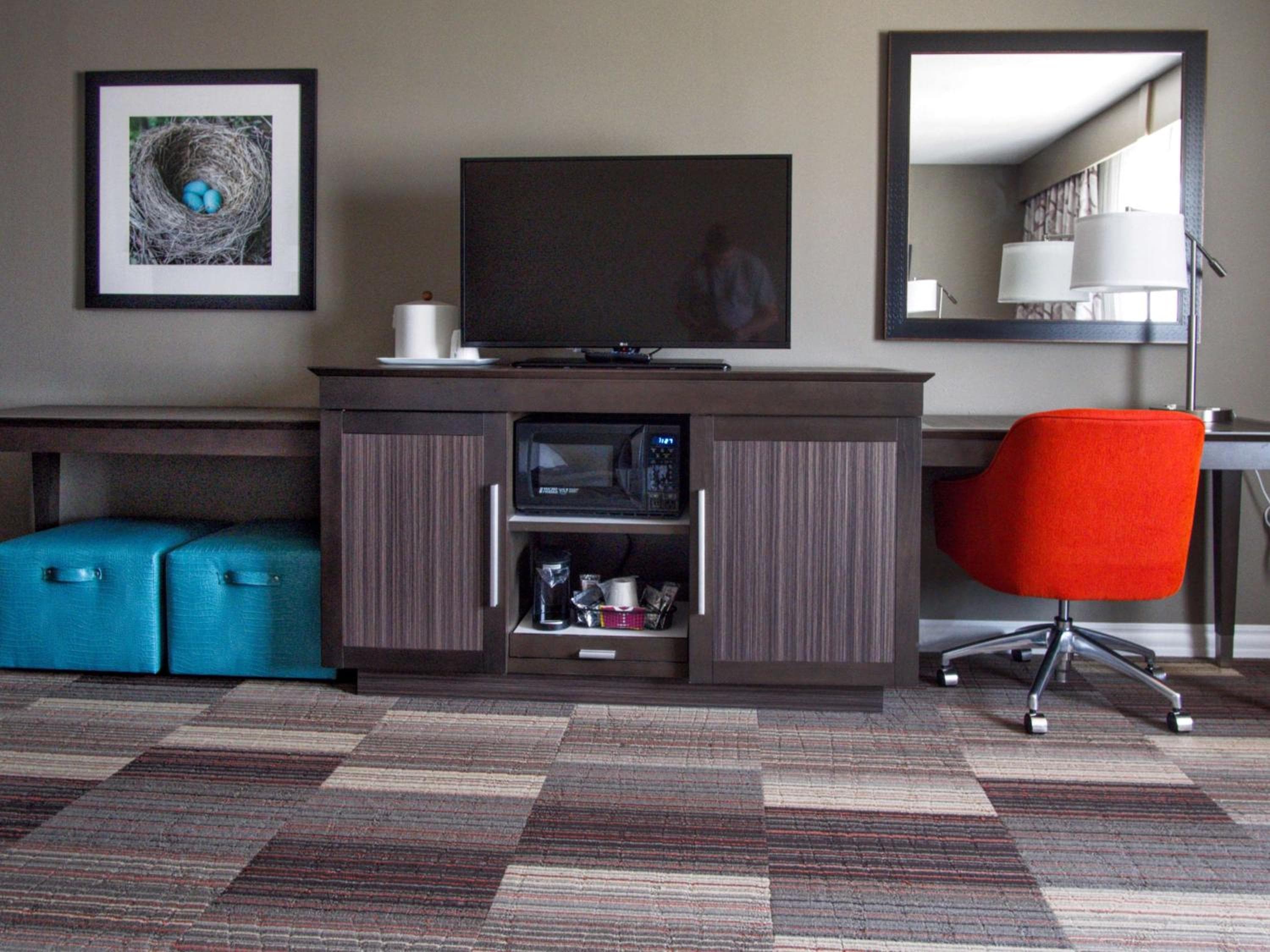 Hampton Inn & Suites-Moore