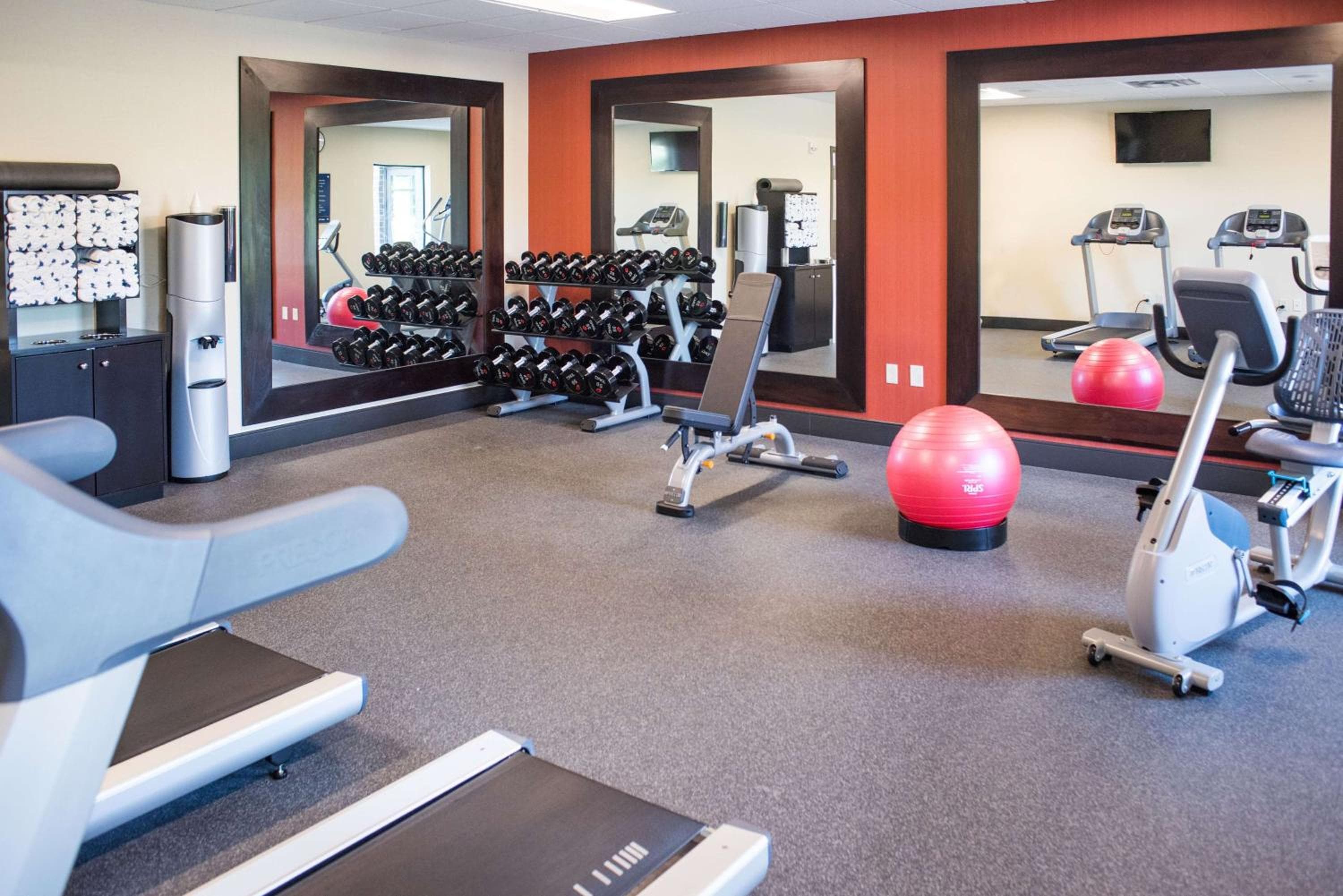 Hampton Inn and Suites at Wisconsin Dells Lake Delton