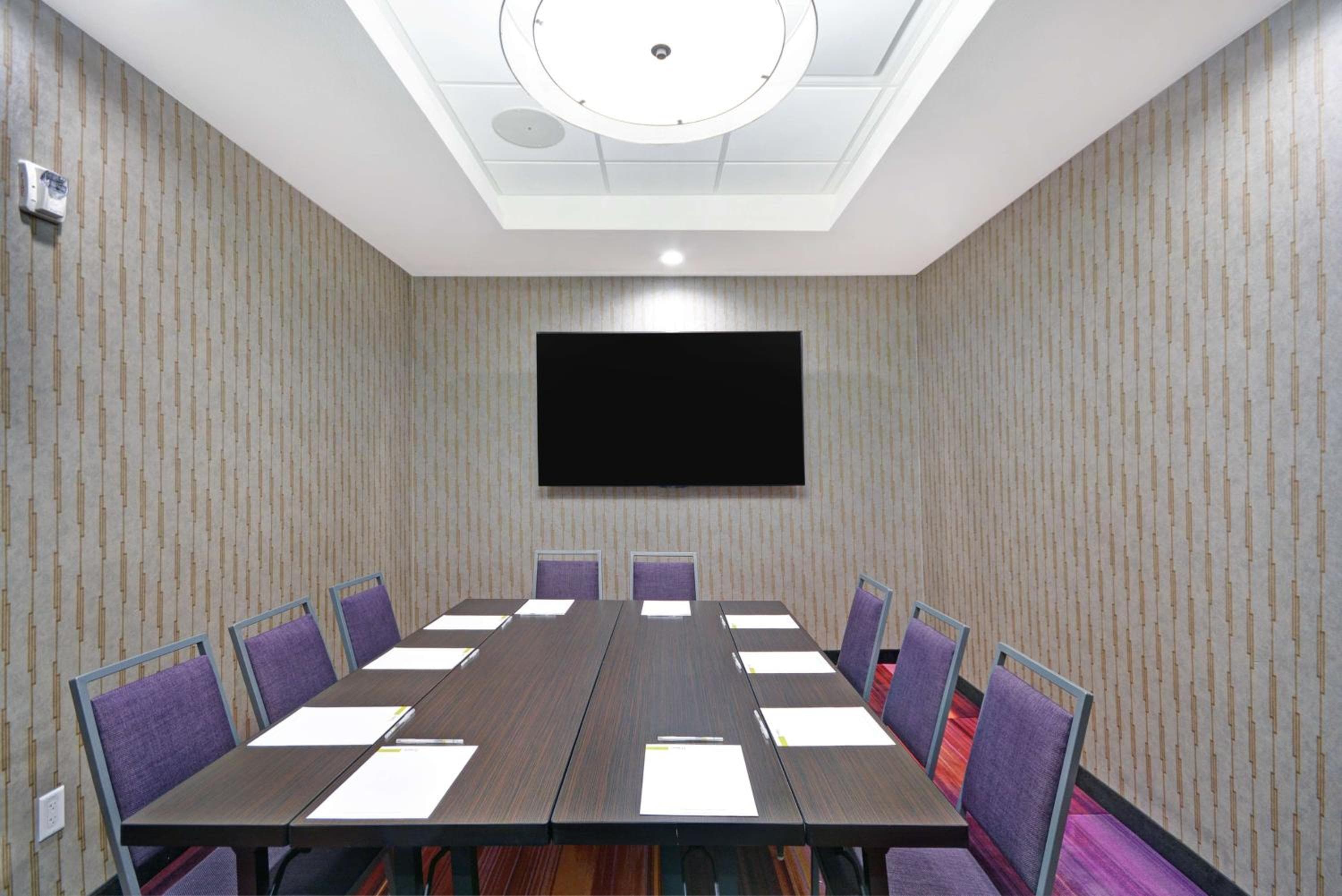 Home2 Suites By Hilton Dallas Desoto