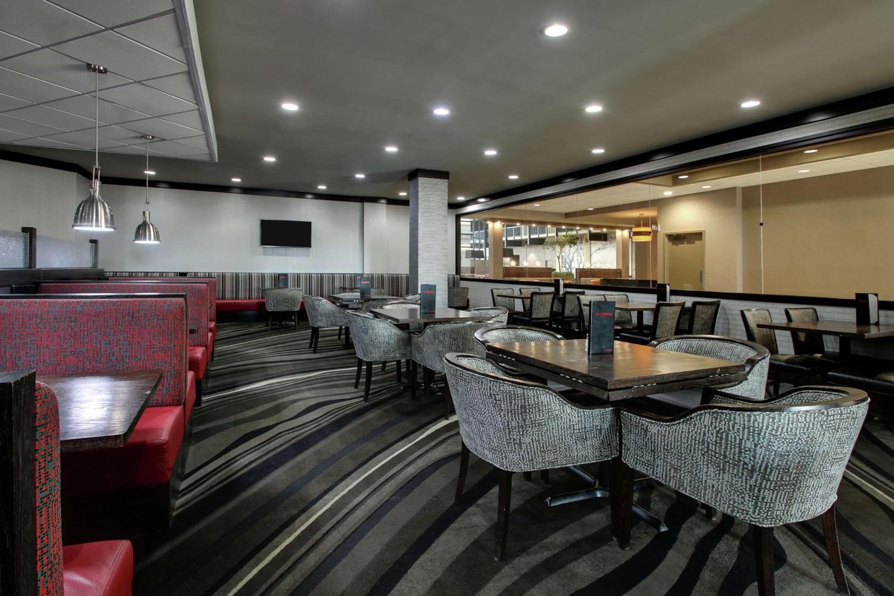 Doubletree By Hilton Mt. Vernon