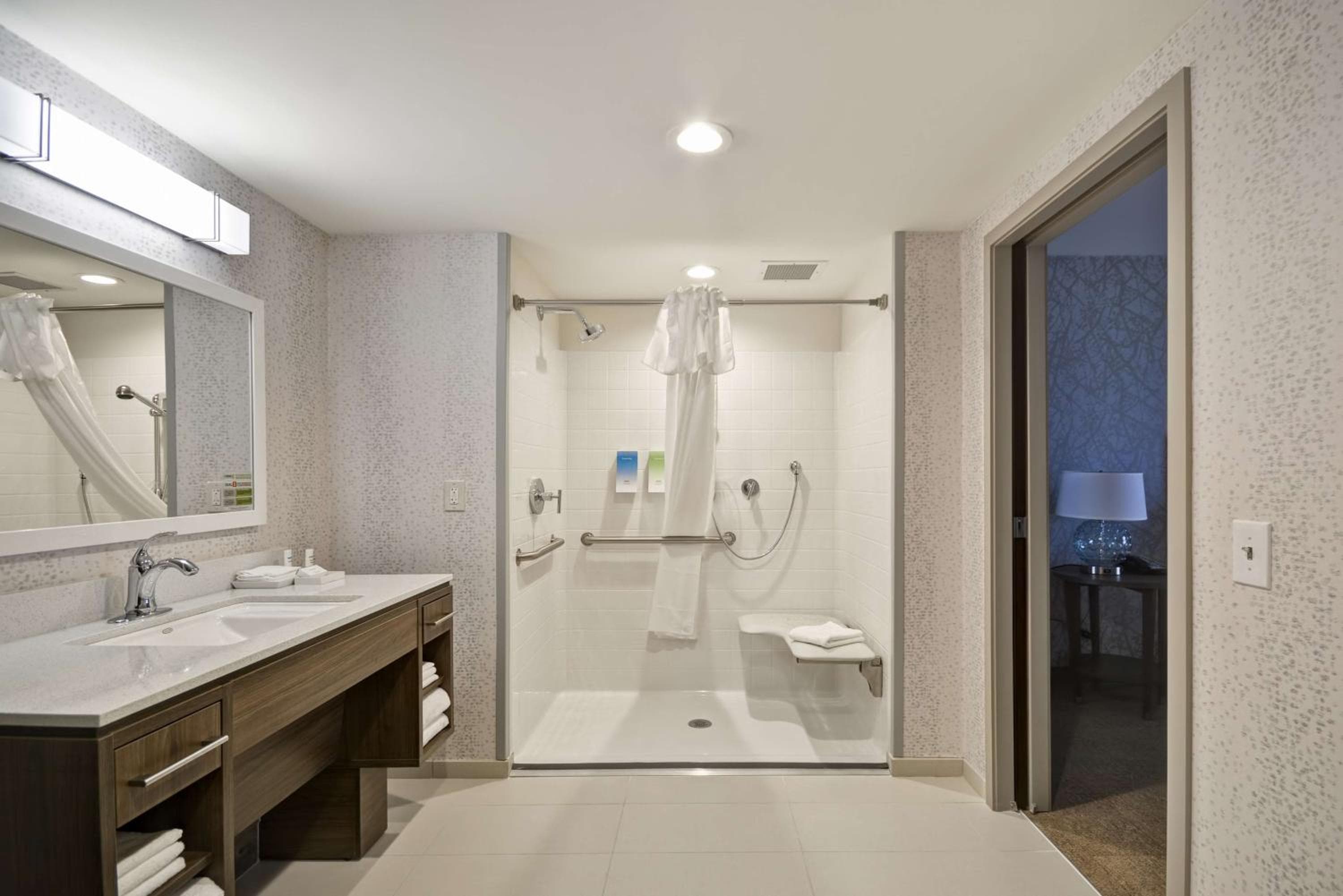 Home2 Suites By Hilton Columbus Airport East Broad