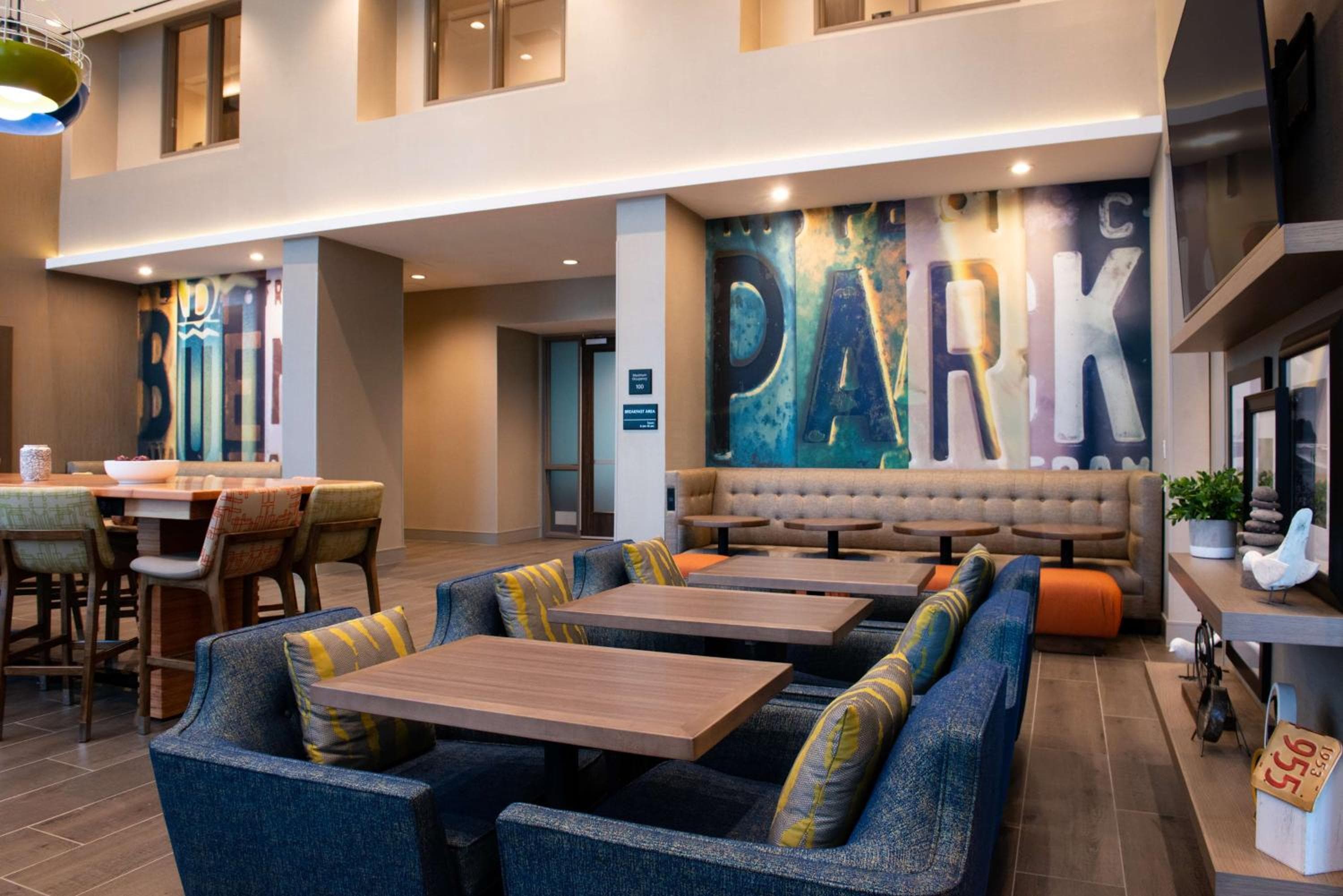 Hampton Inn & Suites Buena Park