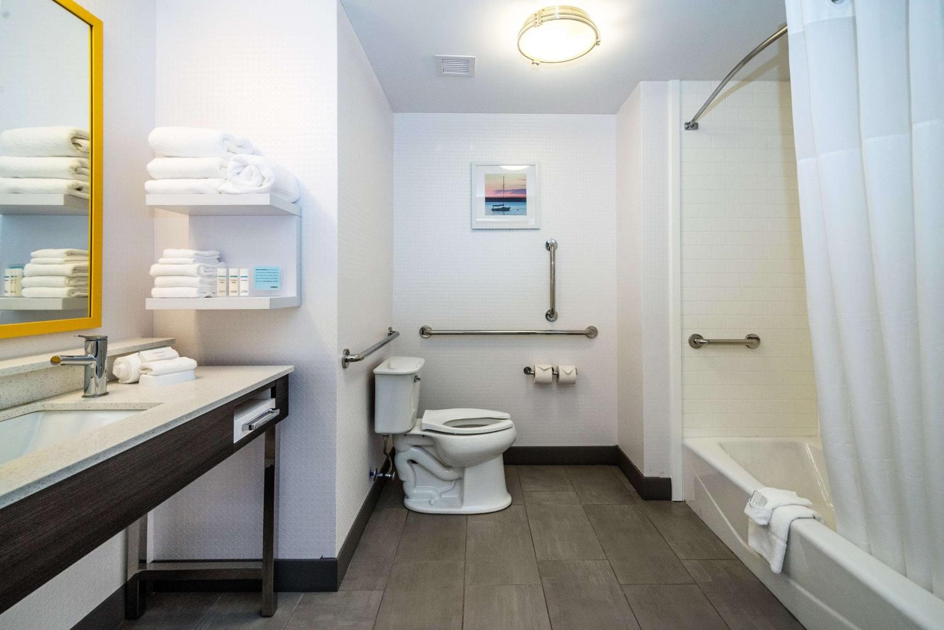 Hampton Inn & Suites - Allen Park