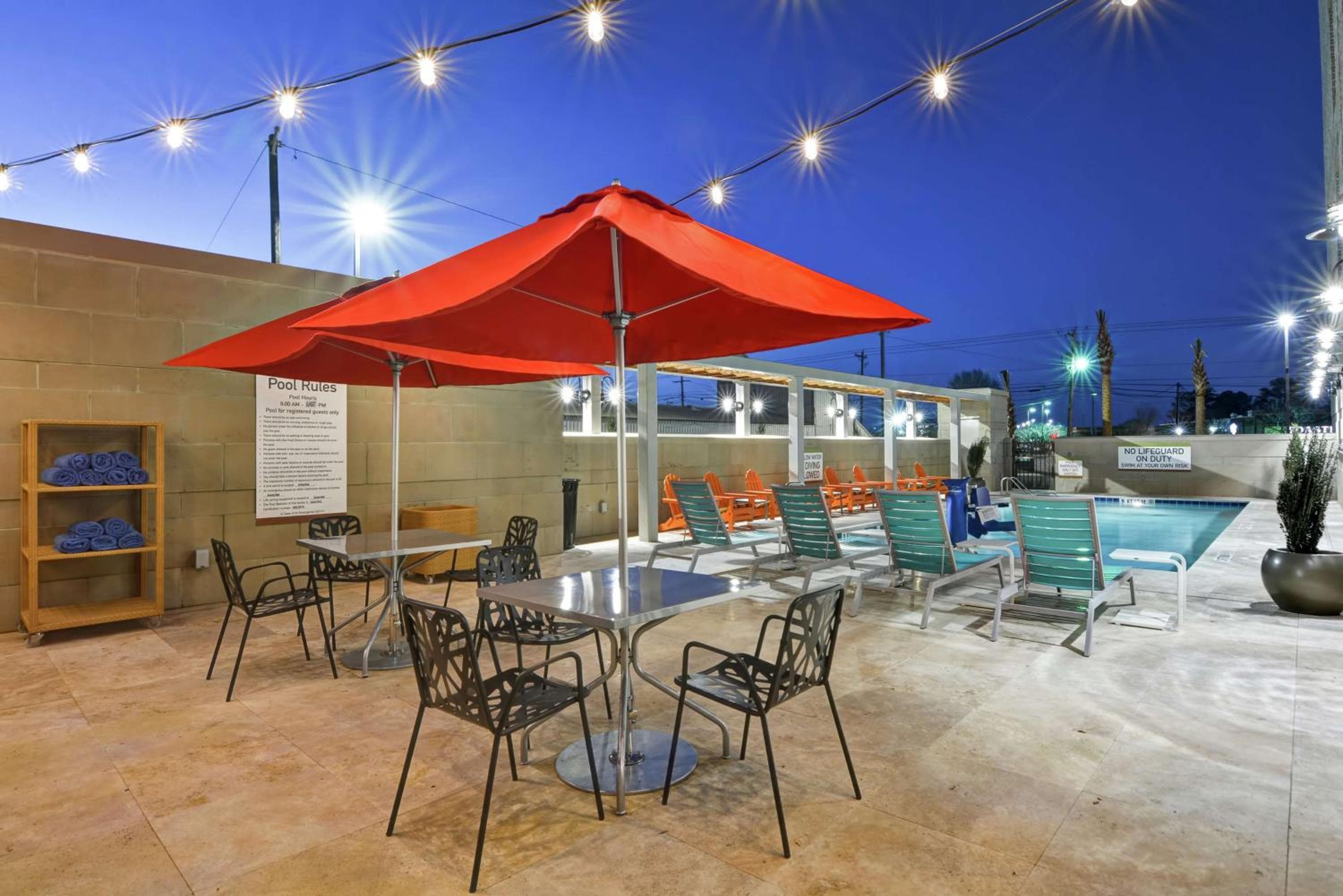 Home2 Suites Charleston West Ashley