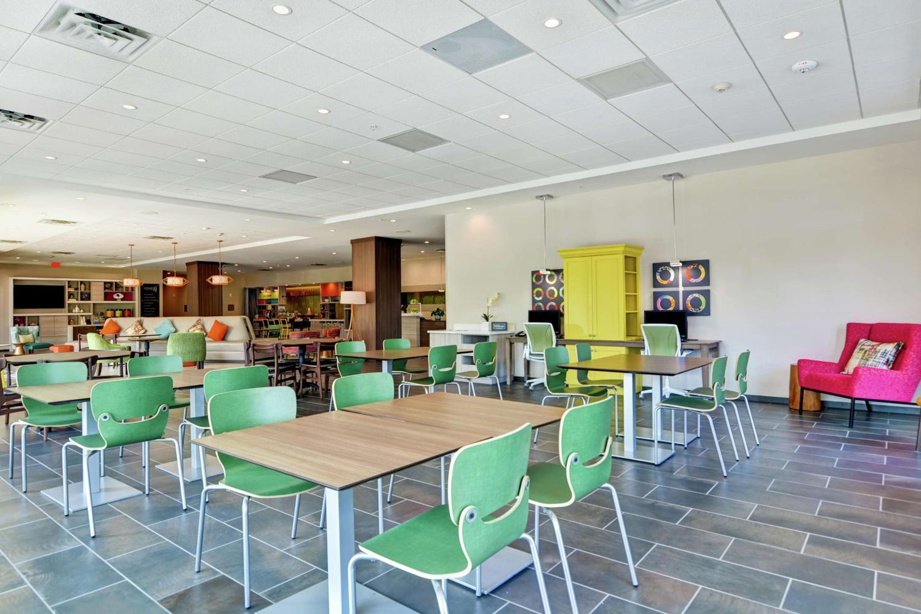 Home2 Suites Charleston West Ashley