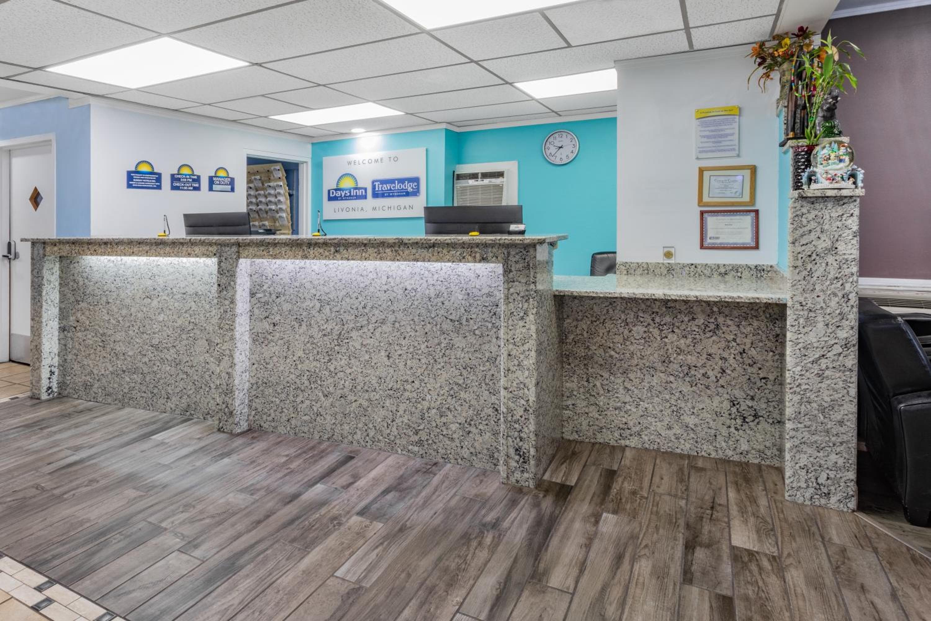 Travelodge by Wyndham Livonia Canton Novi Detroit Area