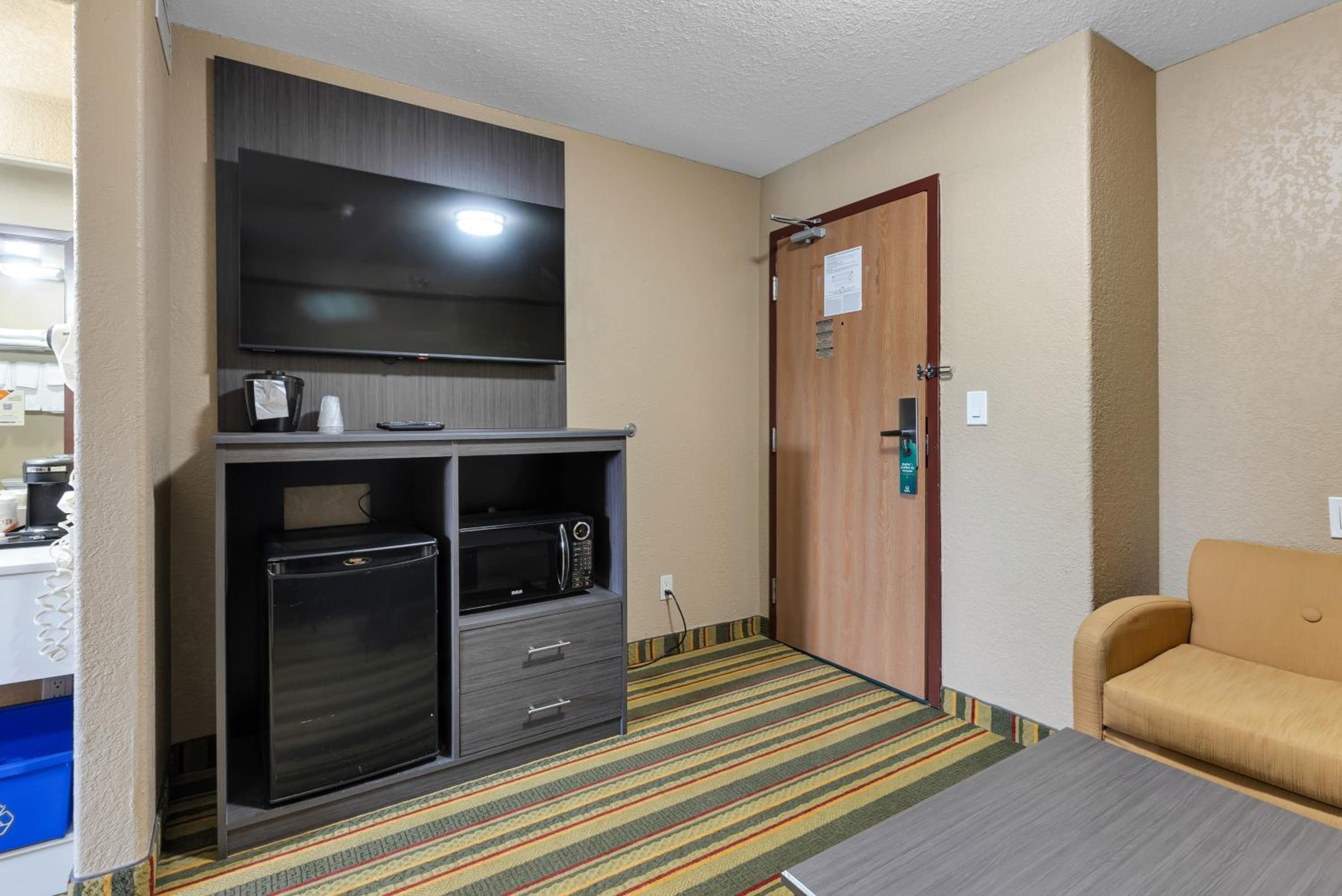 Quality Inn & Suites