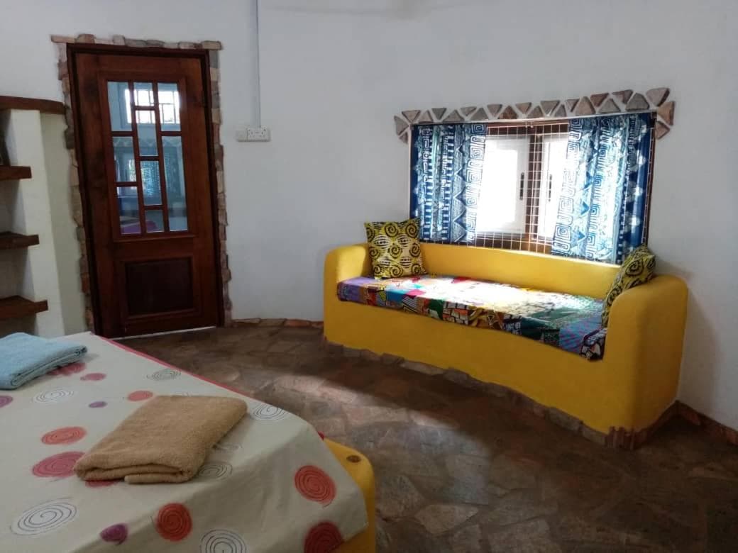 Kokrobite Gardens Restaurant and Guest House