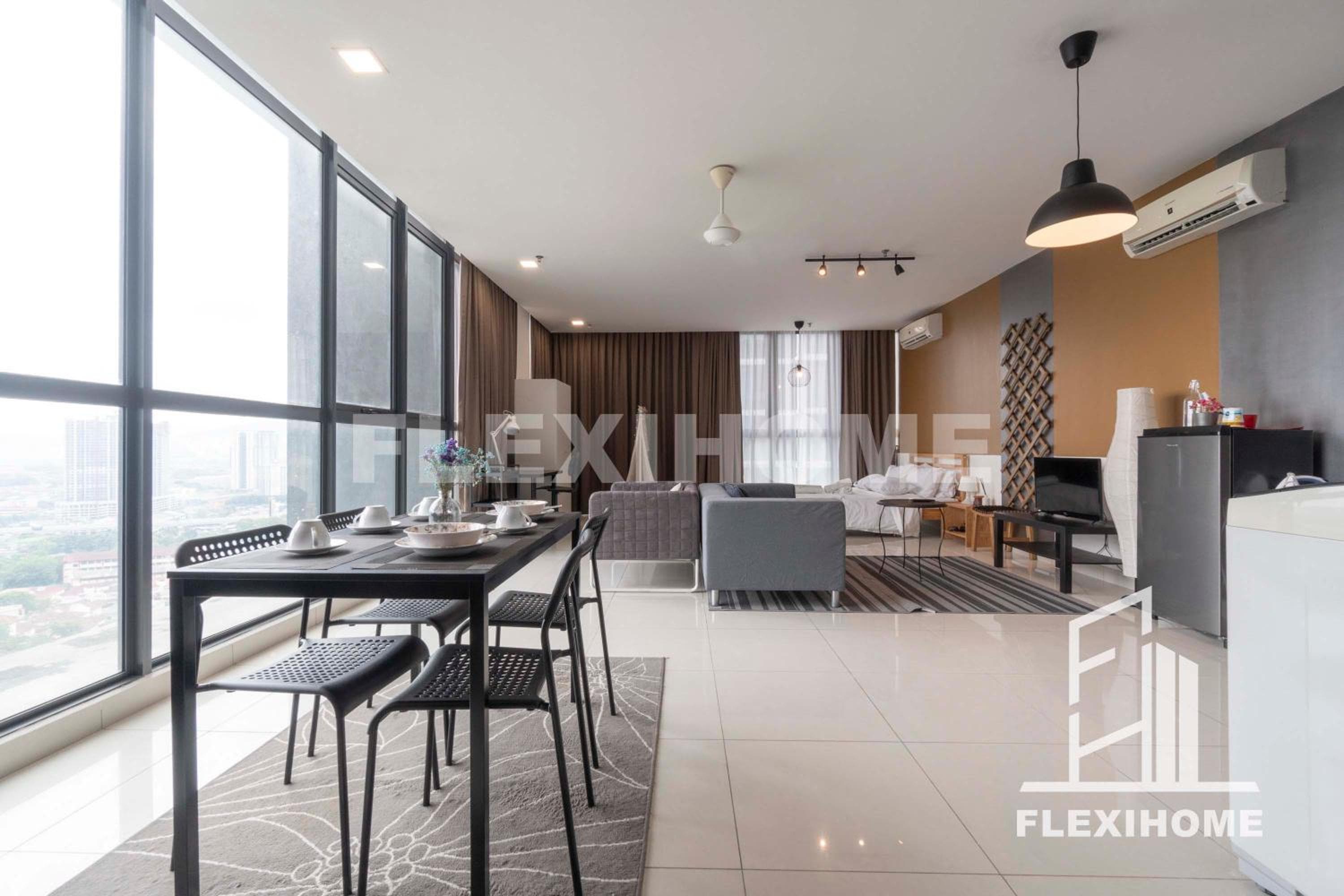 ATRIA SOFO Suites Petaling Jaya, Fantastic City-Wide View, Designed Suites, Spacious & Quiet Studio by Flexihome-MY