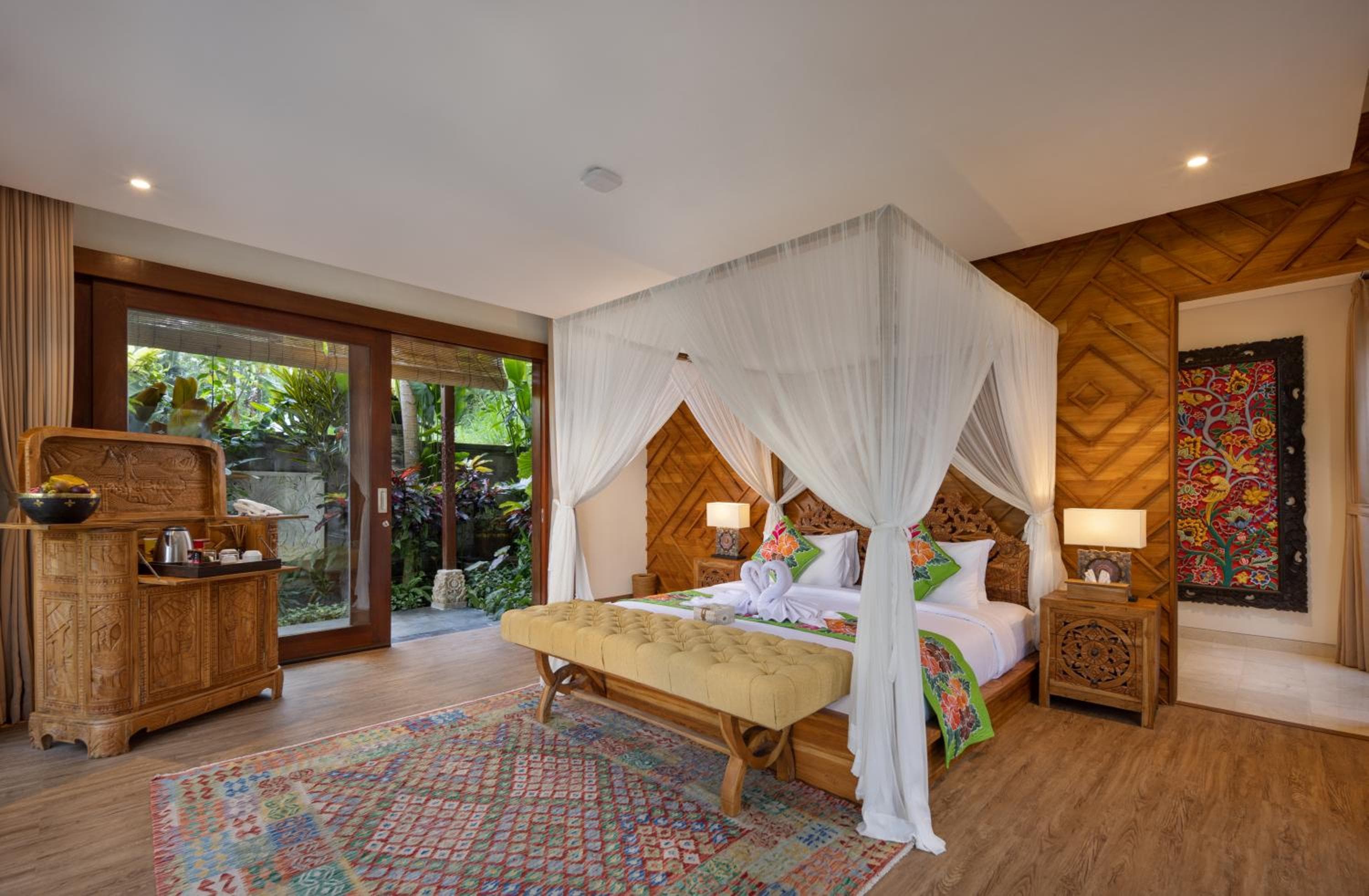 Villa Lembah Damai