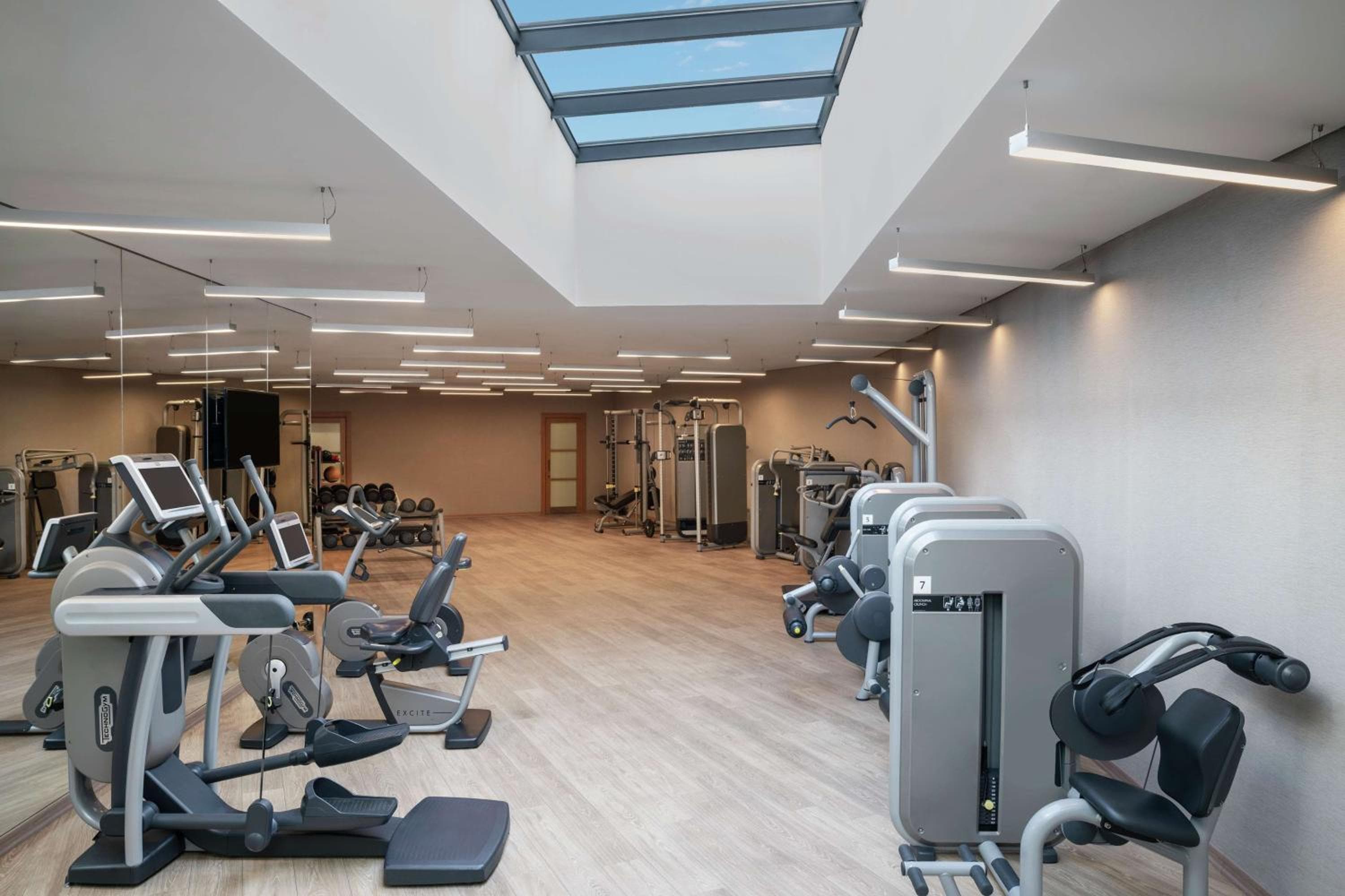 DoubleTree by Hilton Istanbul Gayrettepe